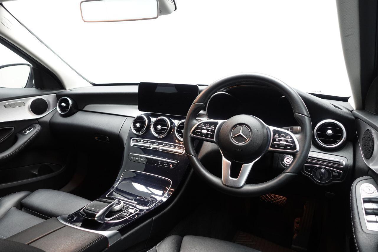 Mercedes-benz C-CLASS - Image 15