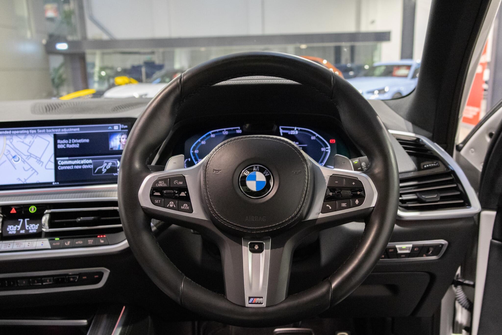 BMW X5 - Image 11