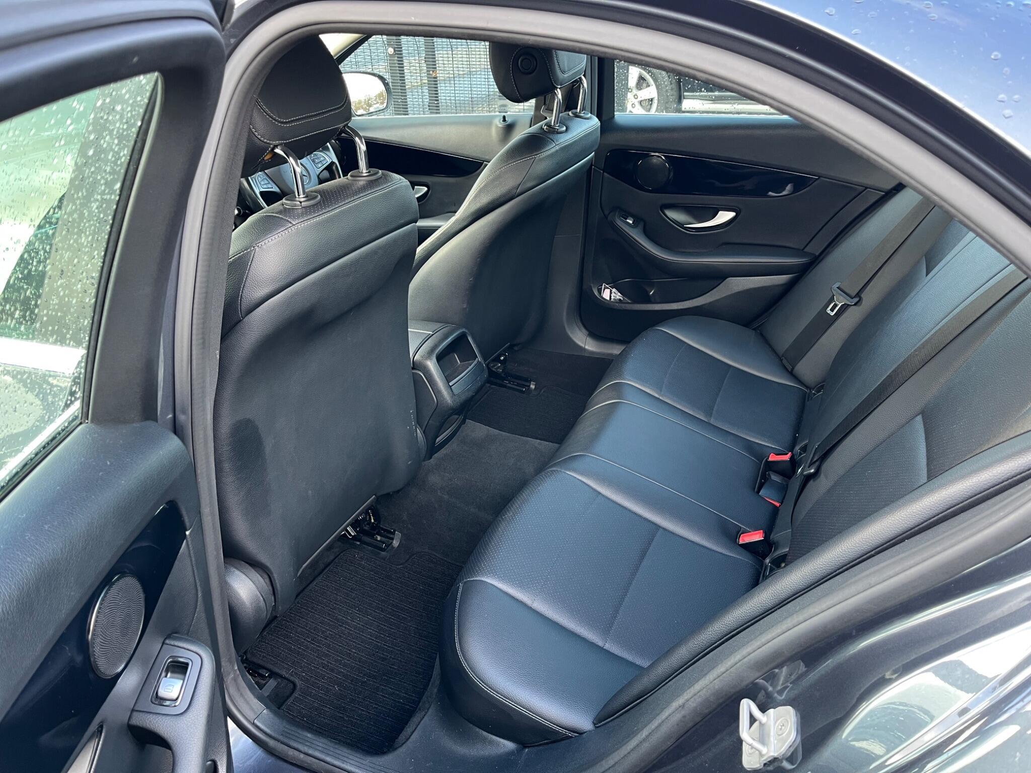 Mercedes C Class - Image 20