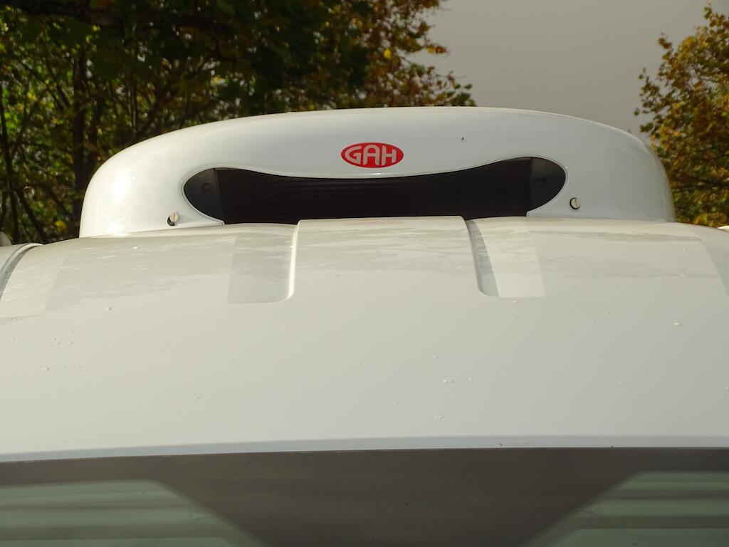 Ford Transit - Image 11