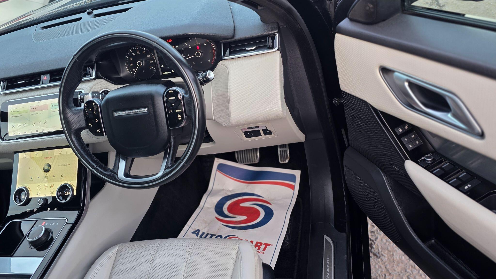 Land Rover Range Rover Velar - Image 36