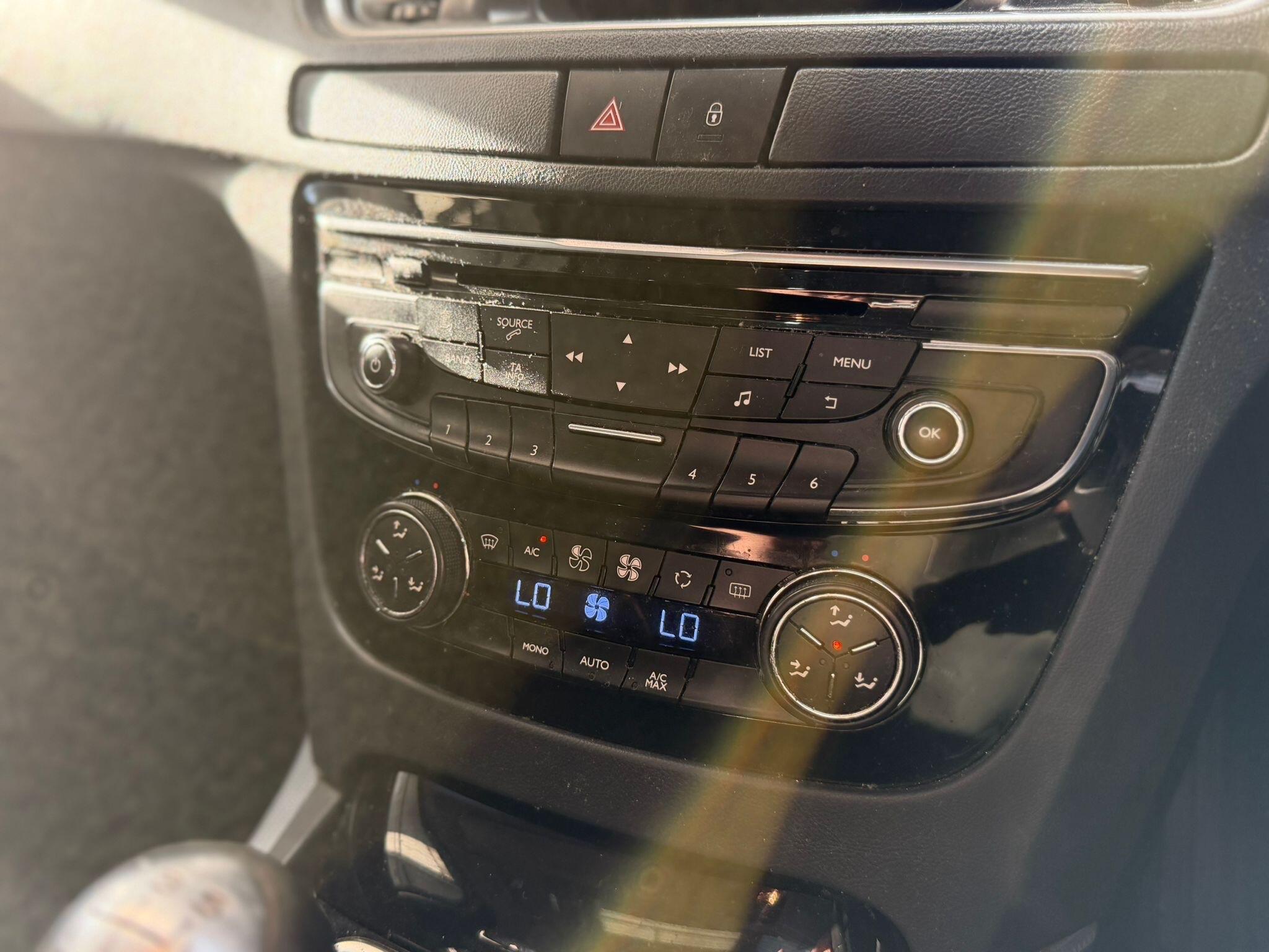 Peugeot 508 SW - Image 18