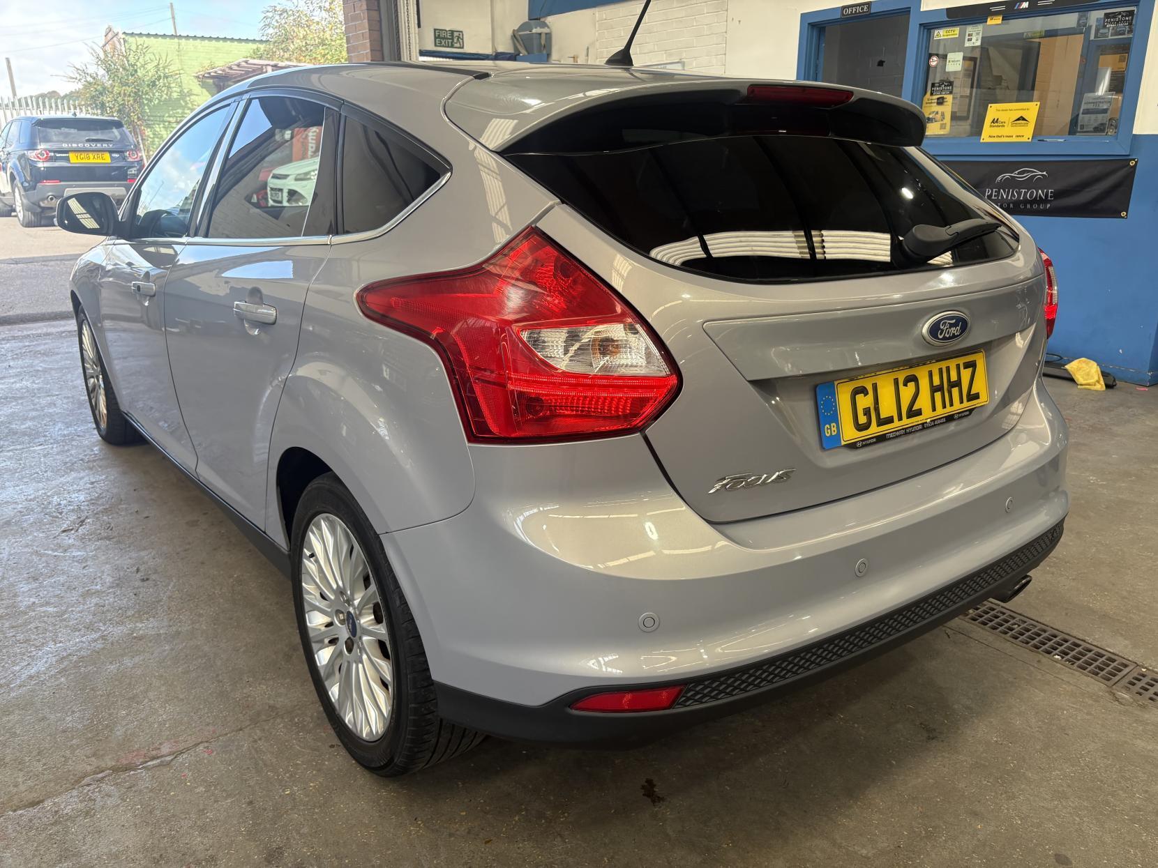 Ford Focus - Image 5