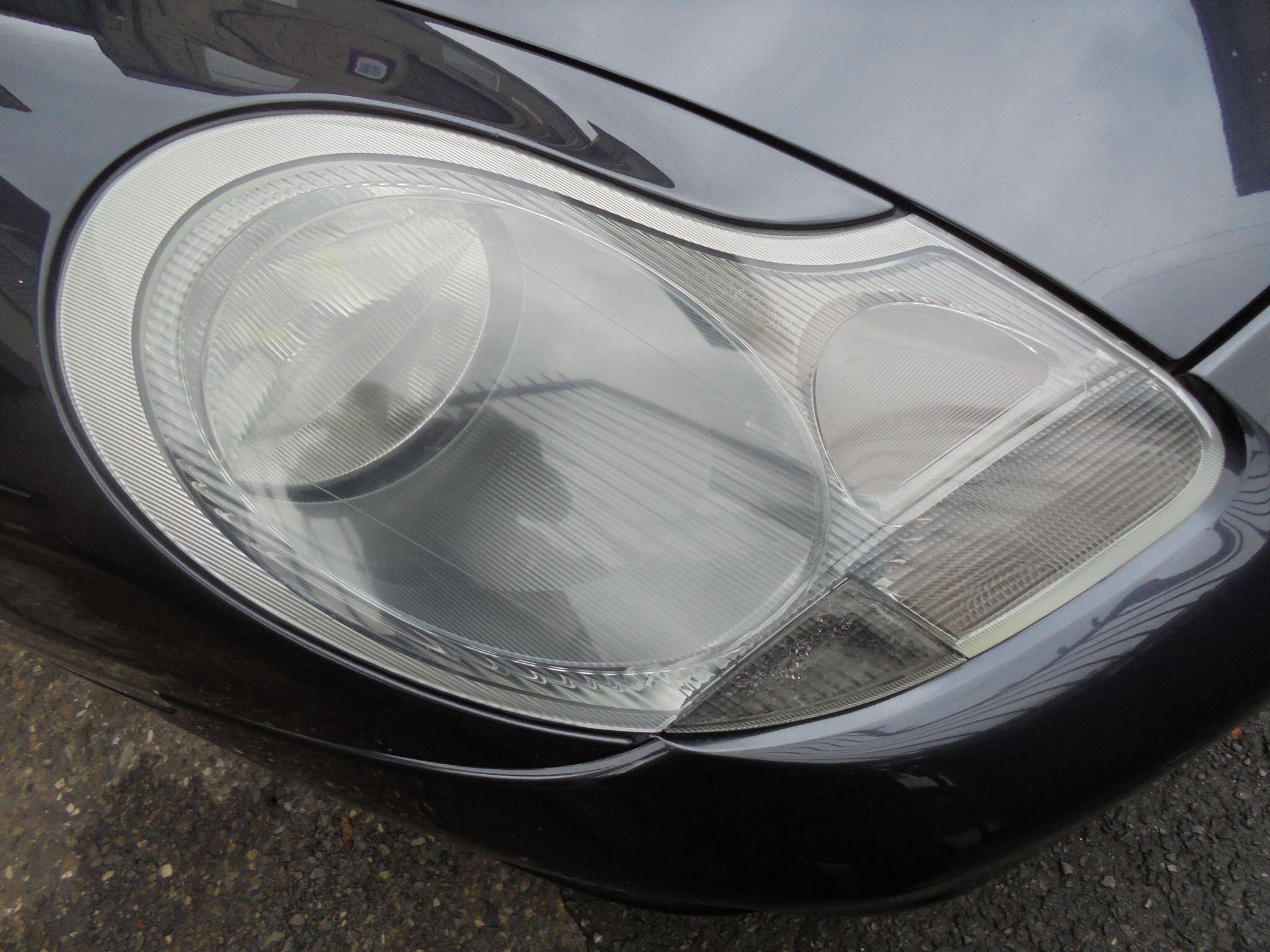 Porsche Boxster - Image 16