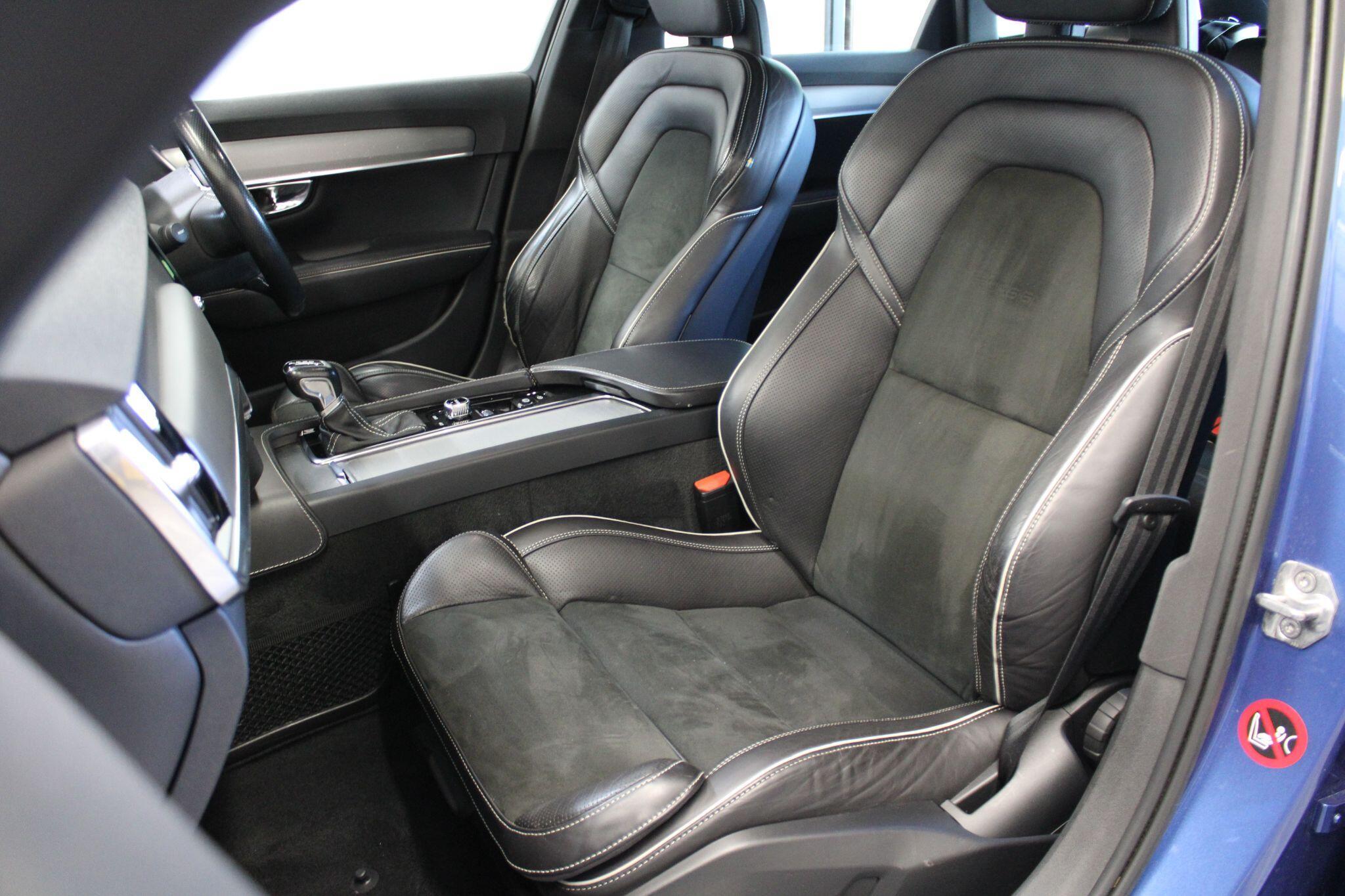 Volvo V90 - Image 33