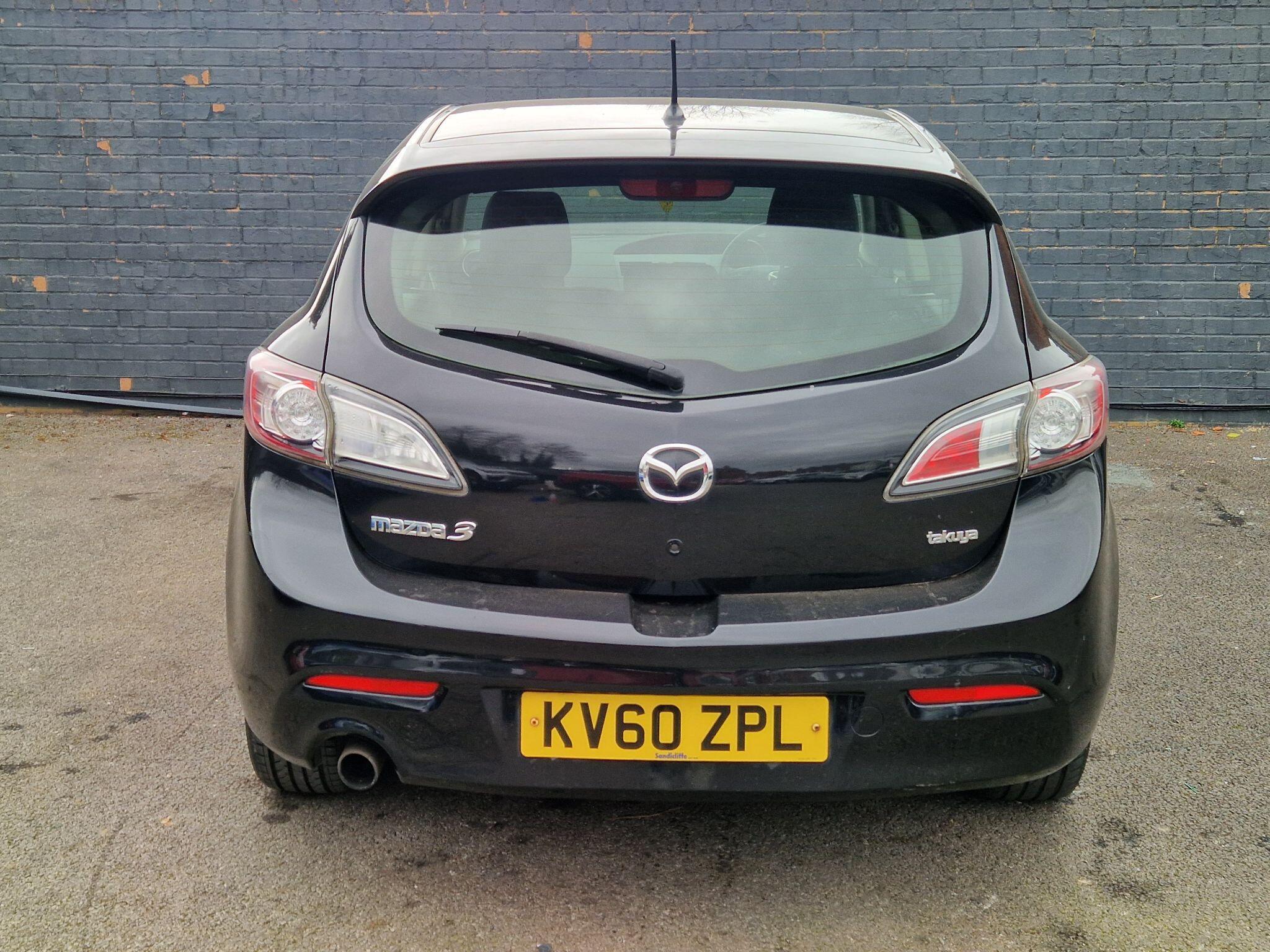 Mazda MAZDA3 - Image 10