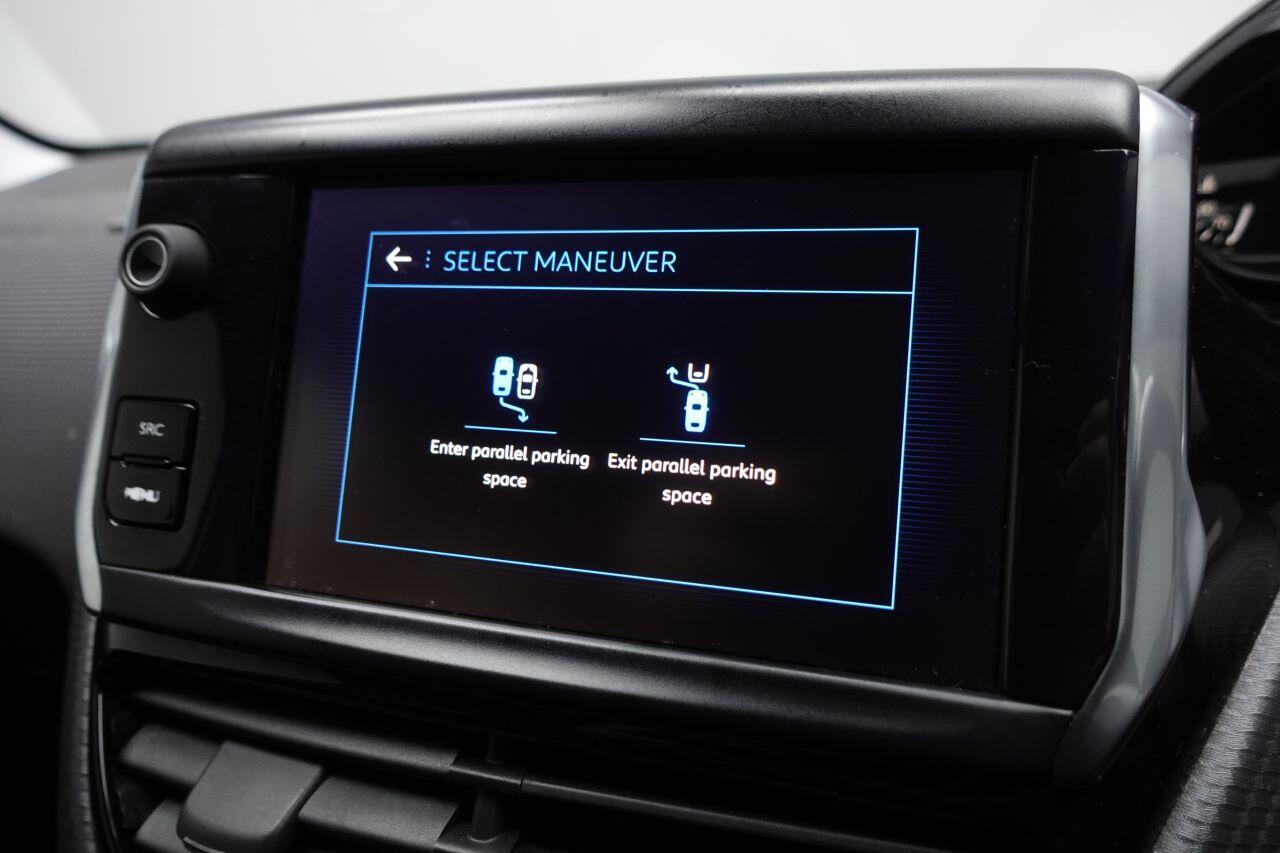 Peugeot 208 - Image 26