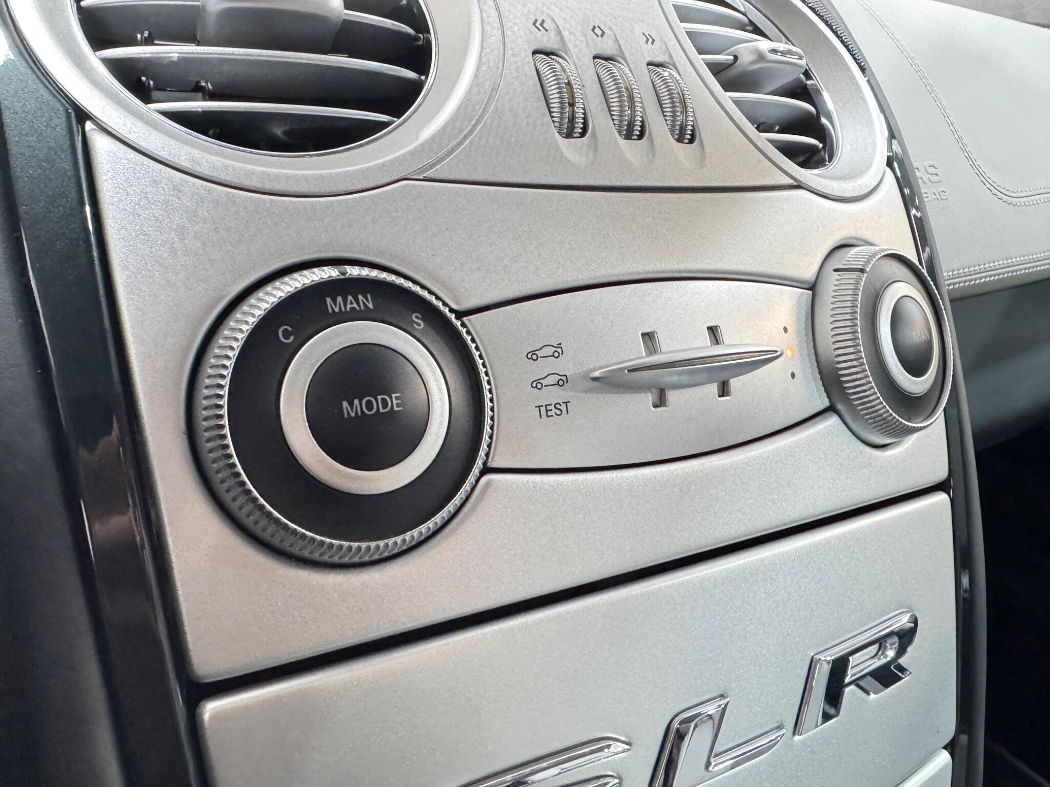 Mercedes SLR McLaren - Image 12