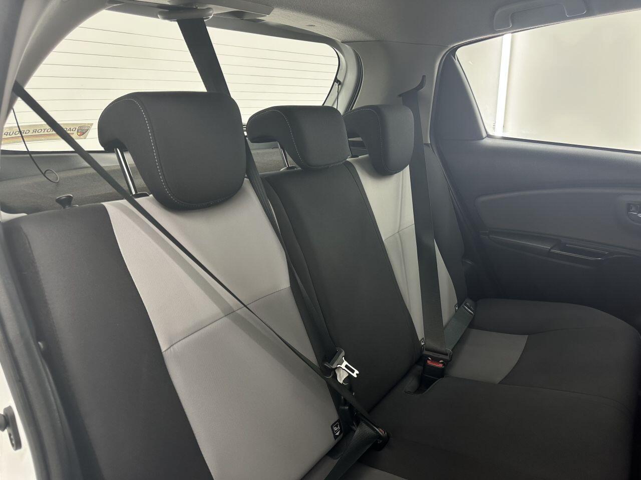 Toyota Yaris - Image 15