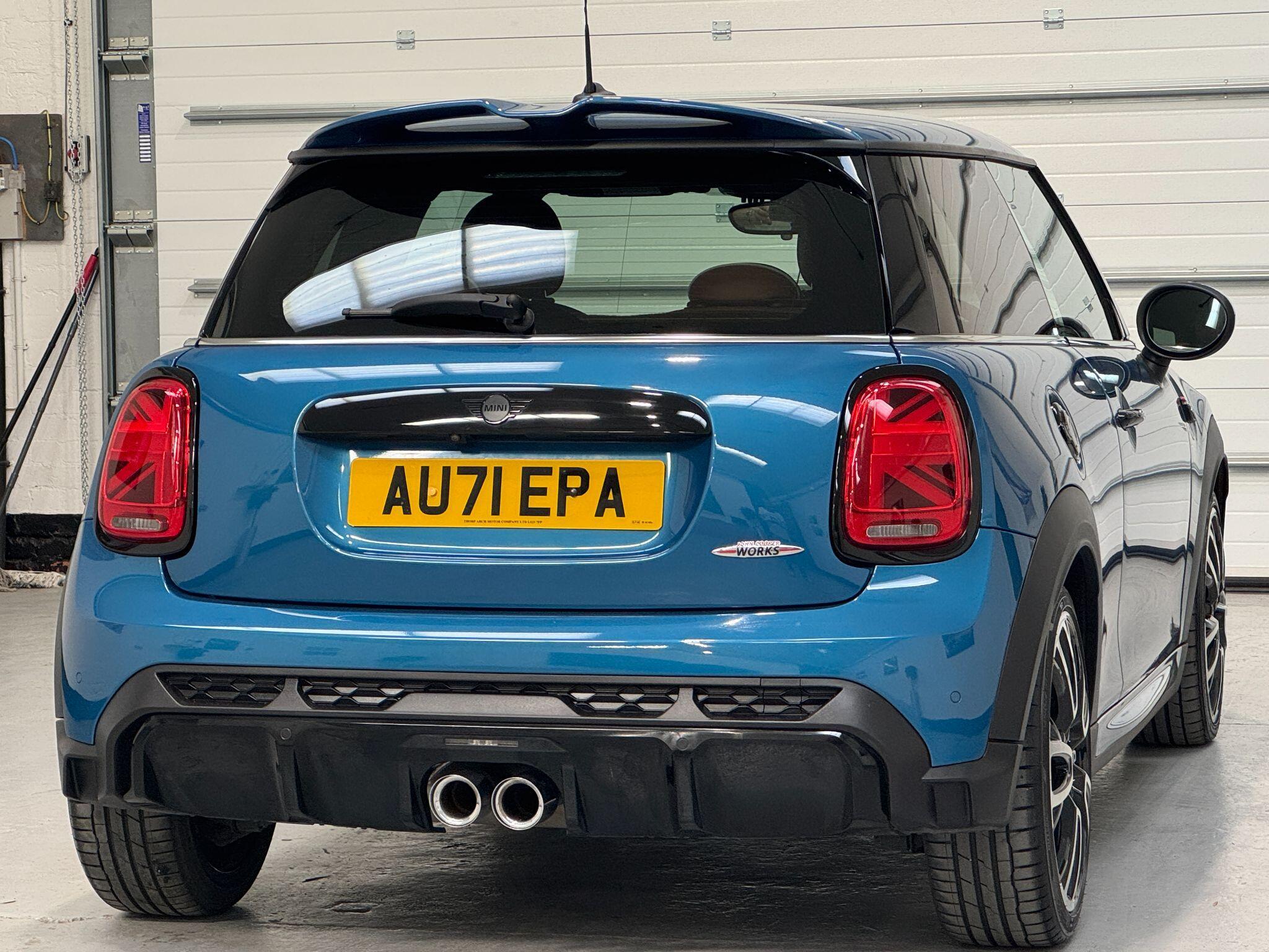 MINI Hatch - Image 12