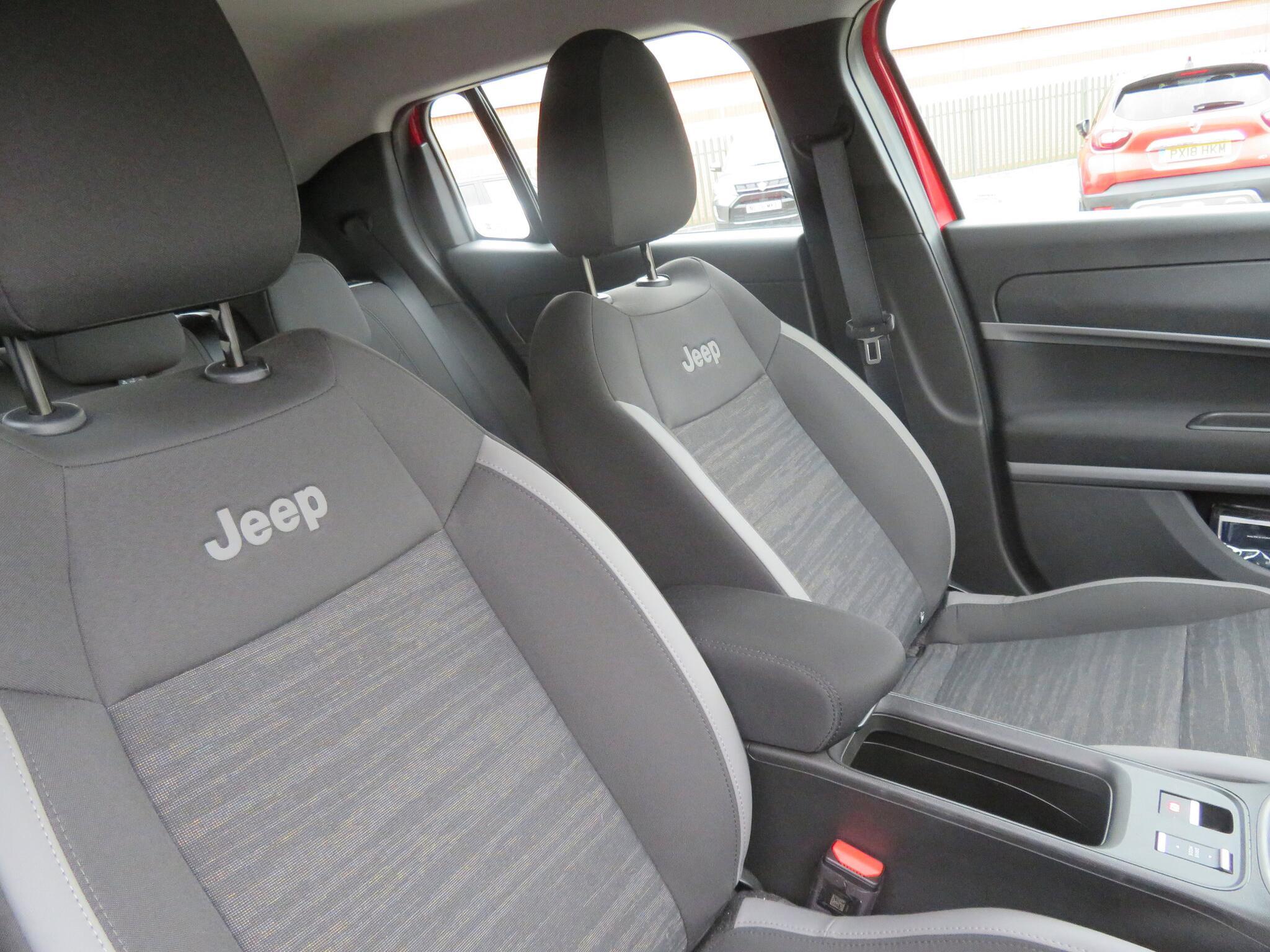 Jeep Avenger - Image 15