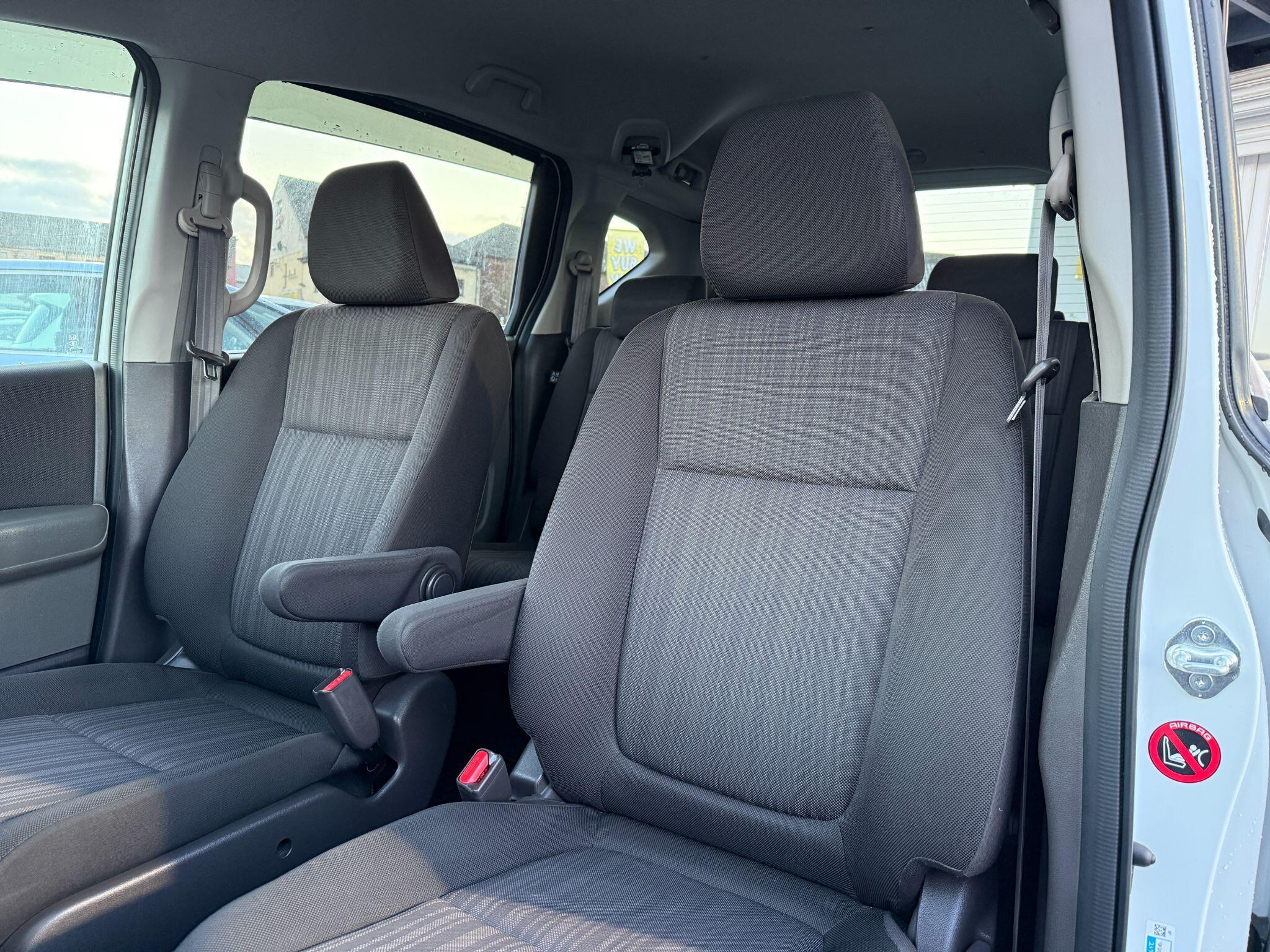 Honda Freed - Image 33