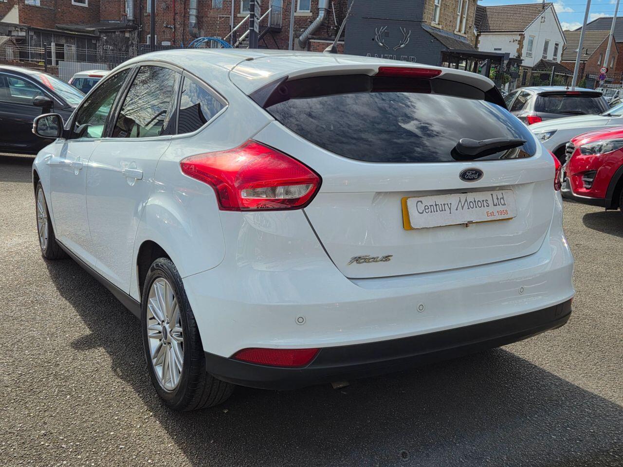 Ford Focus - Image 5