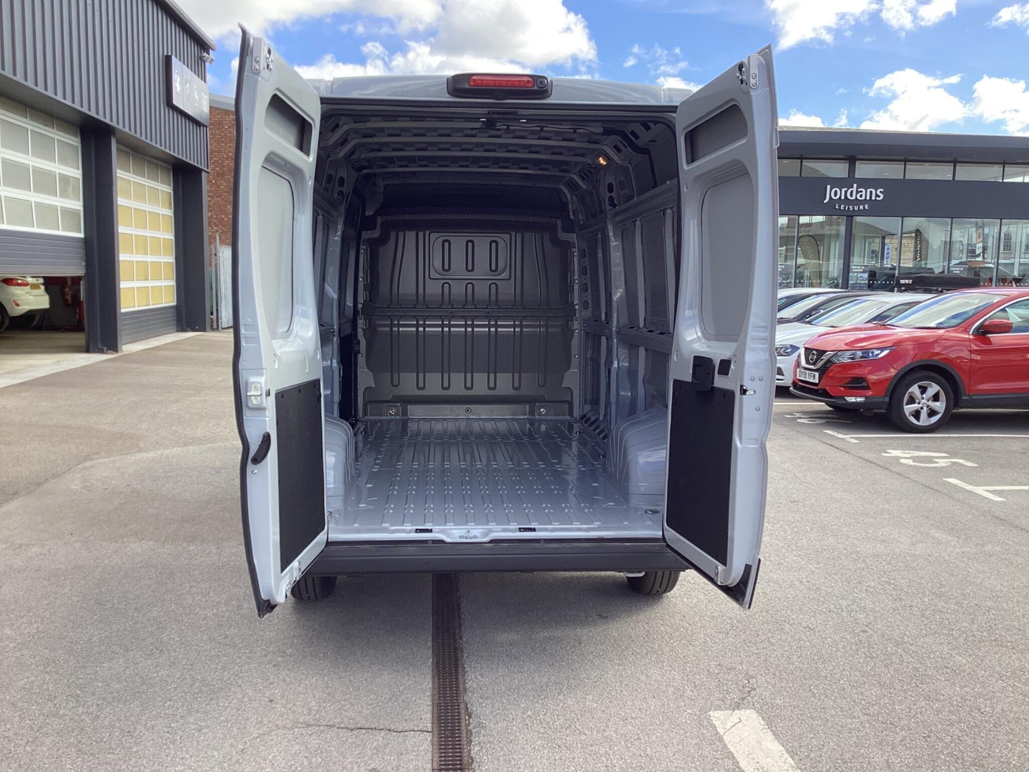 Fiat Ducato - Image 13