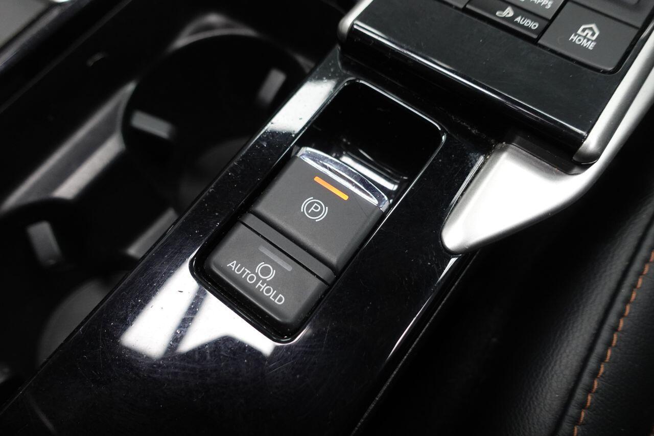 Mitsubishi Eclipse Cross - Image 38