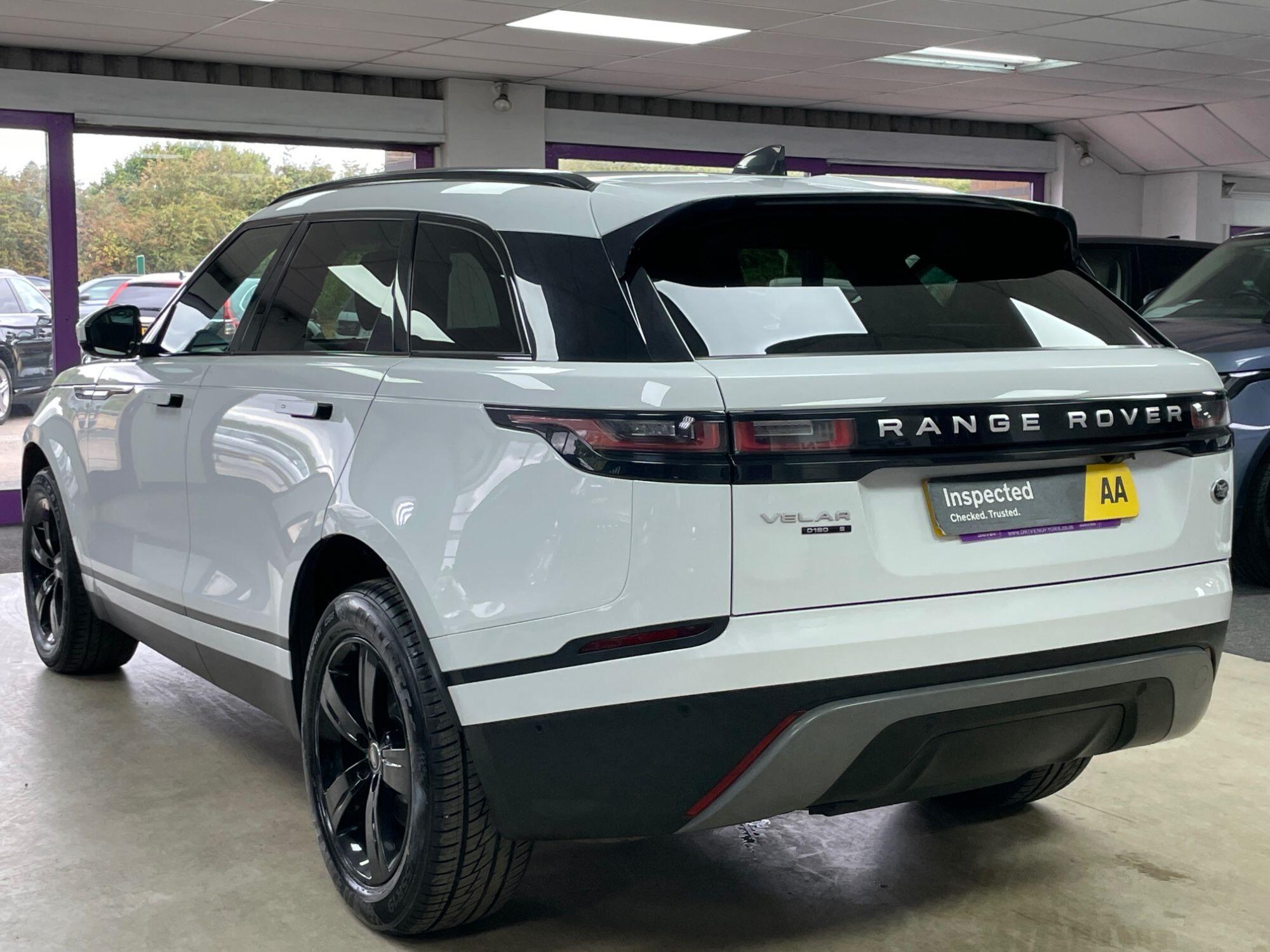 Land Rover Range Rover Velar - Image 9