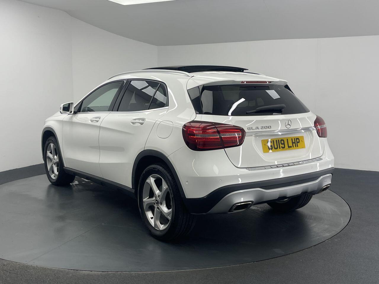 Mercedes GLA - Image 10