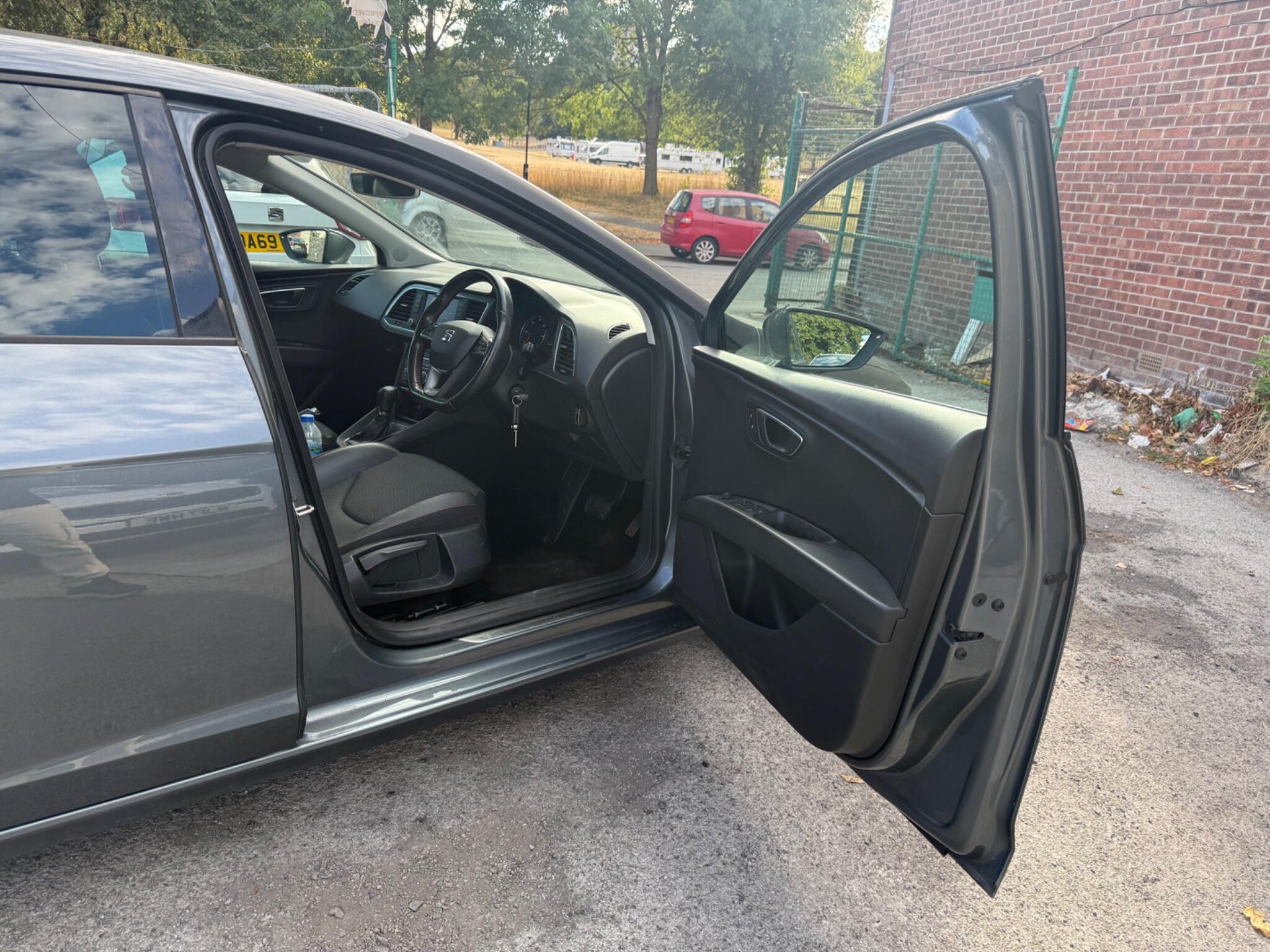 SEAT Leon - Image 19