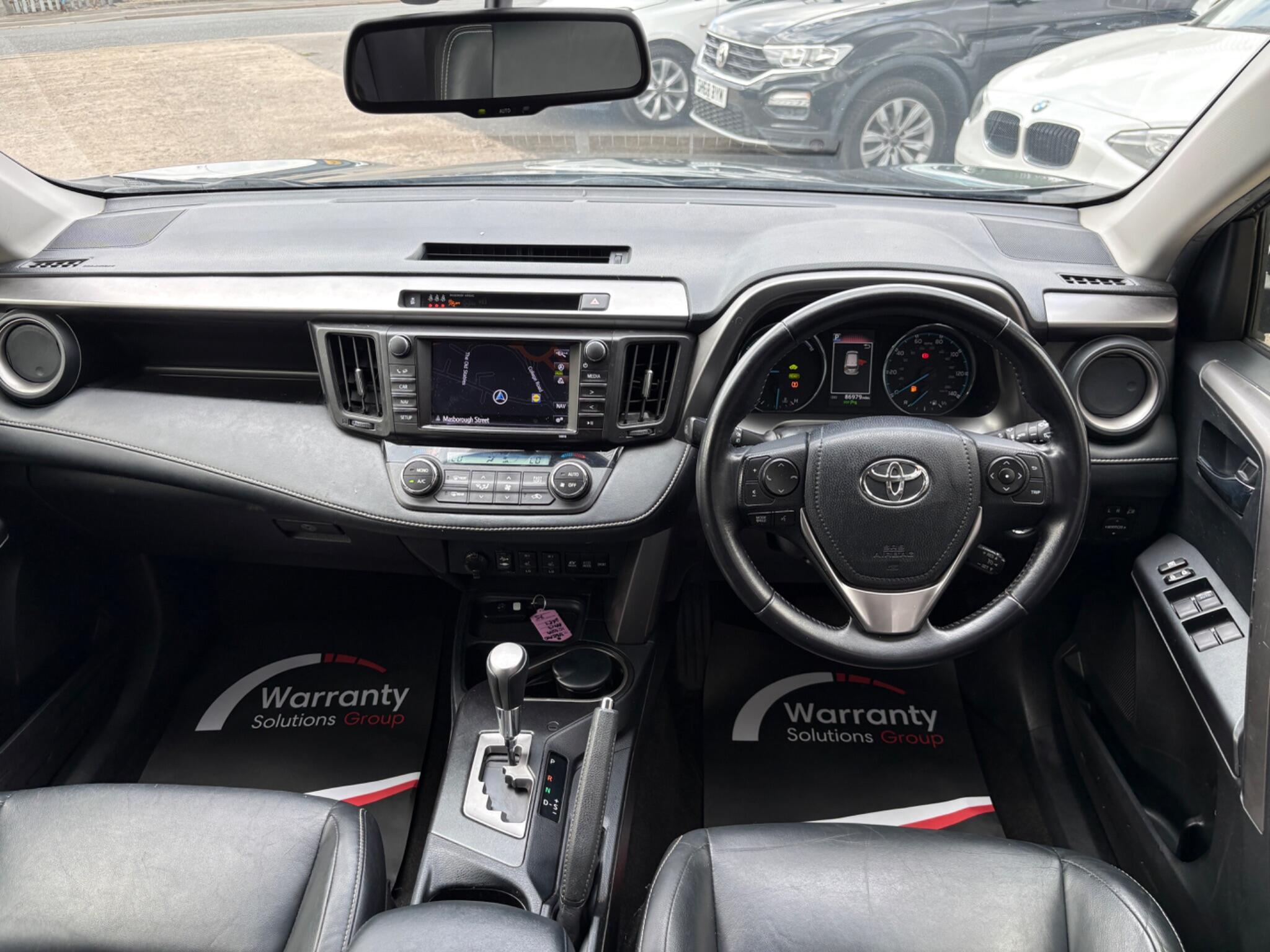 Toyota RAV4 - Image 15