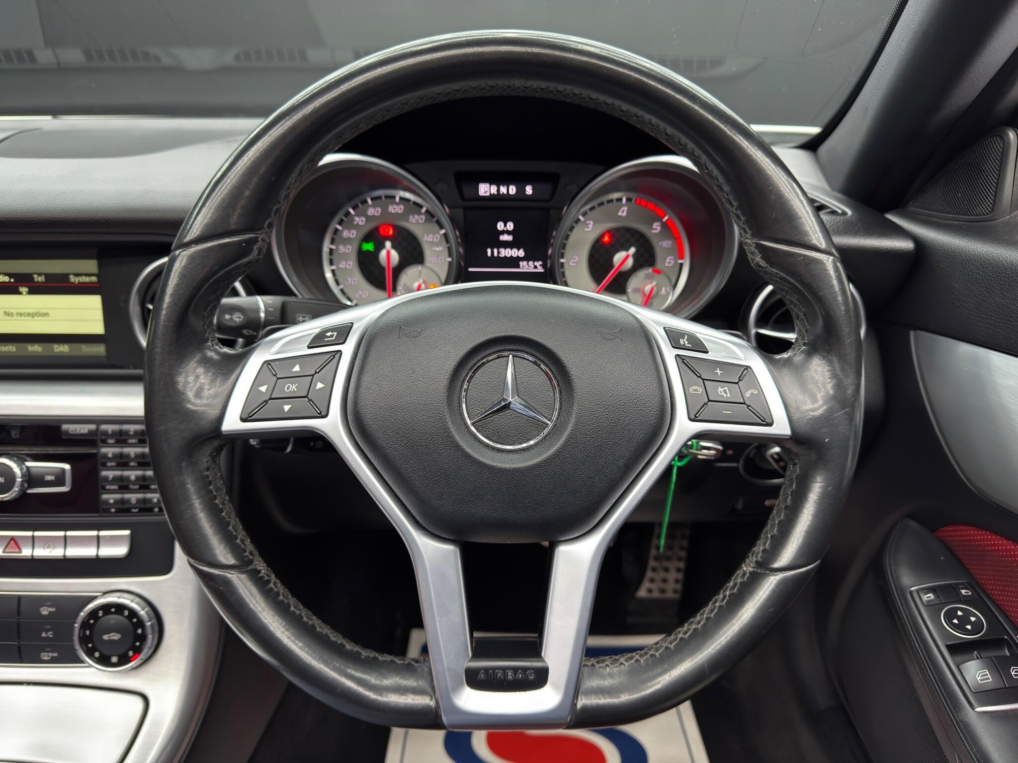 Mercedes SLK - Image 17