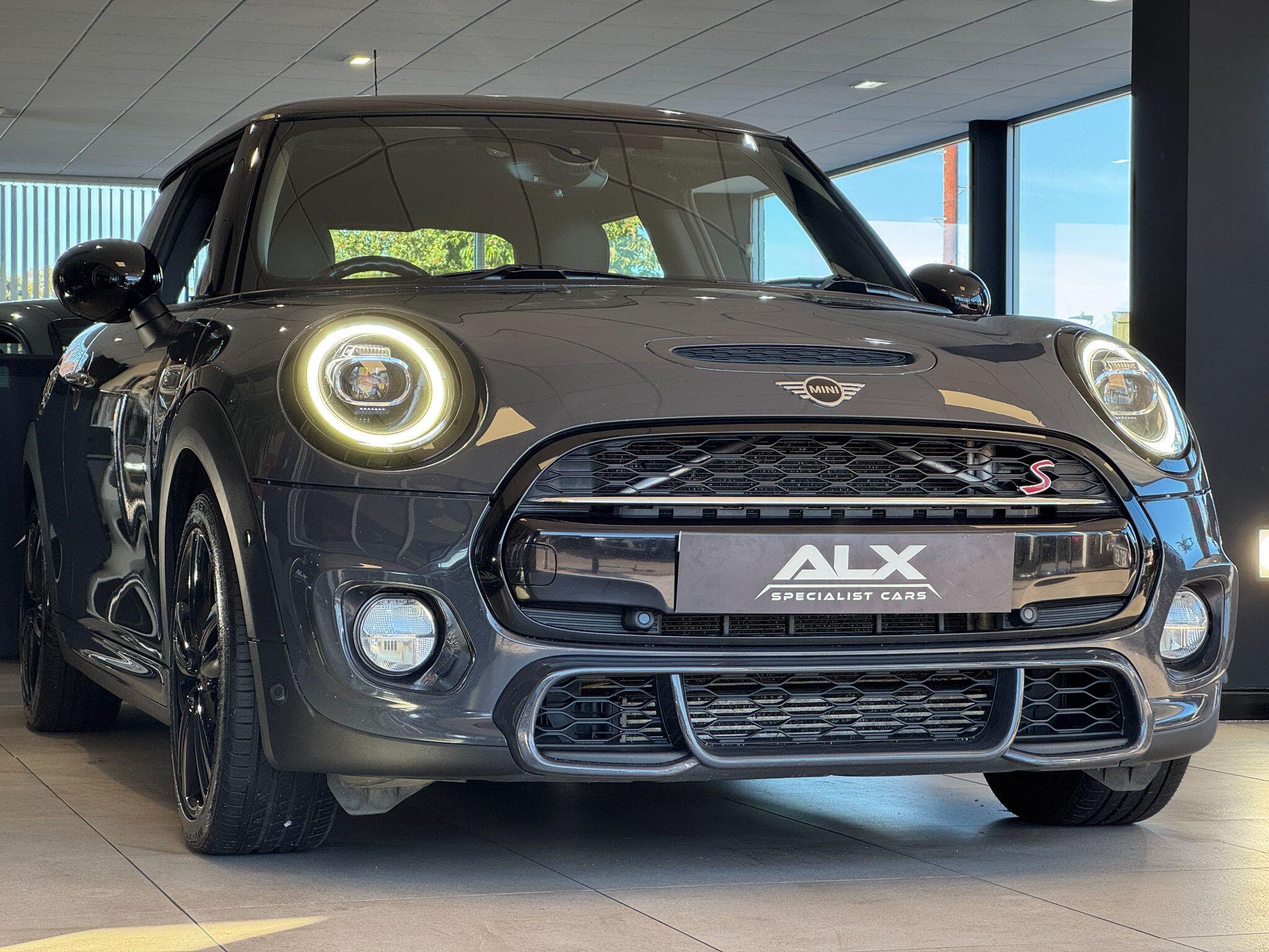MINI Hatch - Image 6