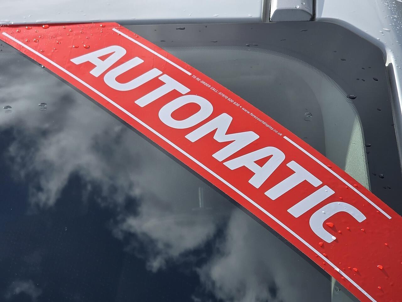 Ford Tourneo Connect - Image 18