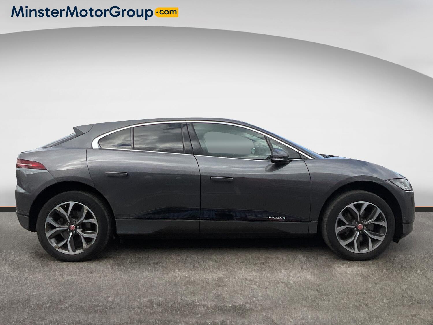 Jaguar I-Pace - Image 2