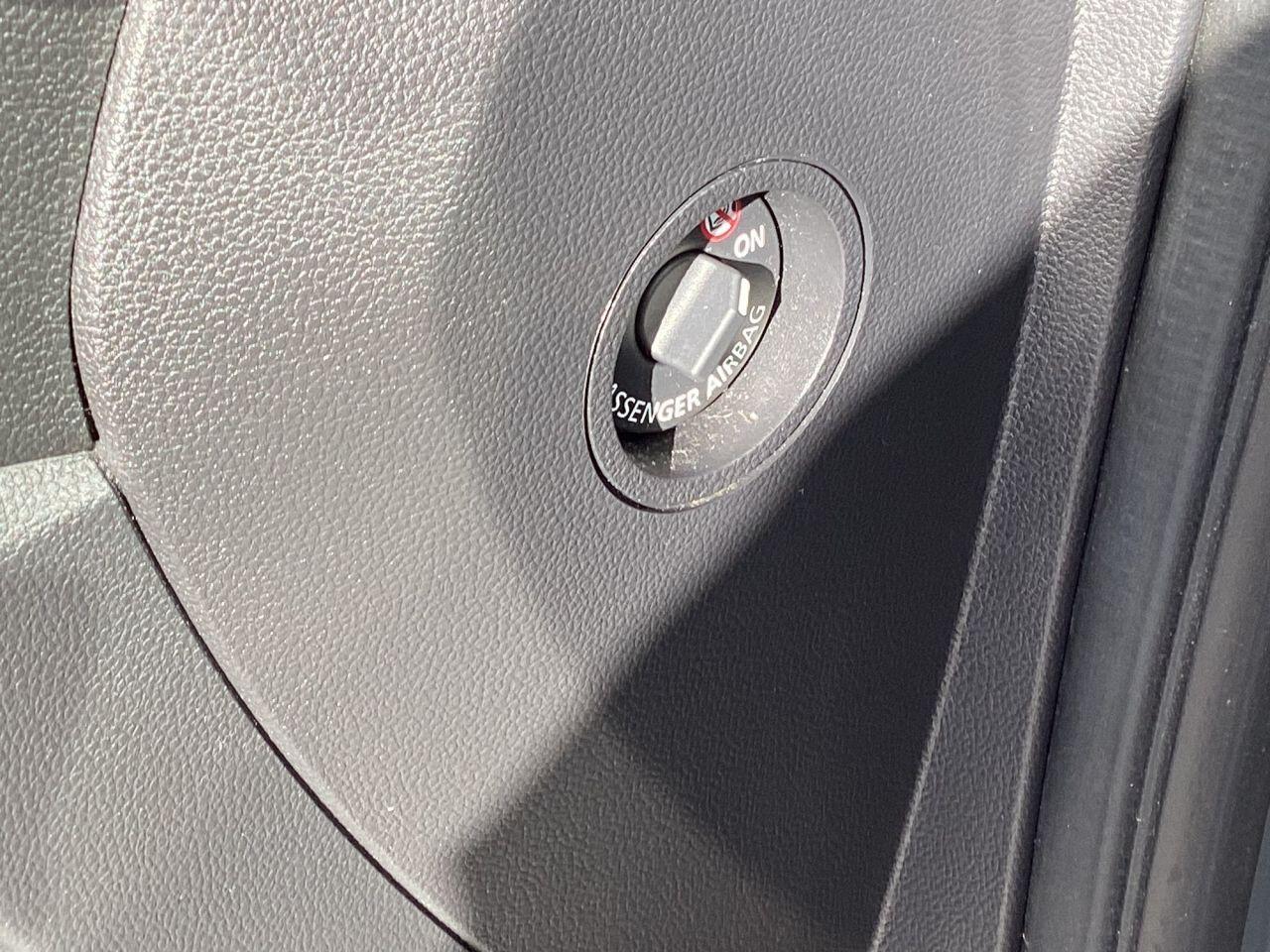Nissan Primastar - Image 19