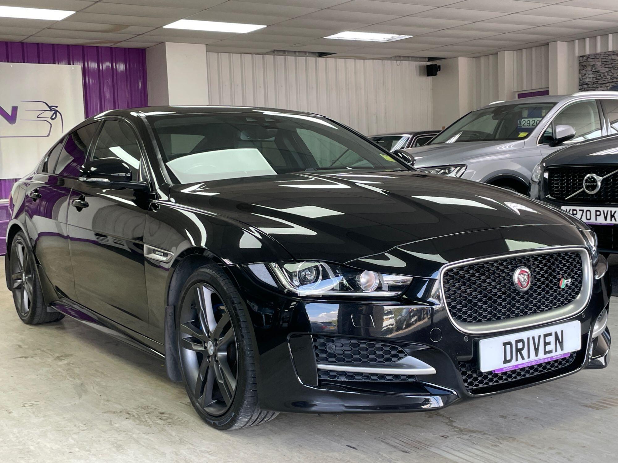 Jaguar XE - Image 5