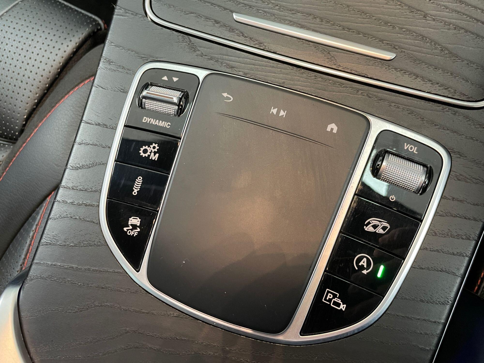 Mercedes GLC - Image 51
