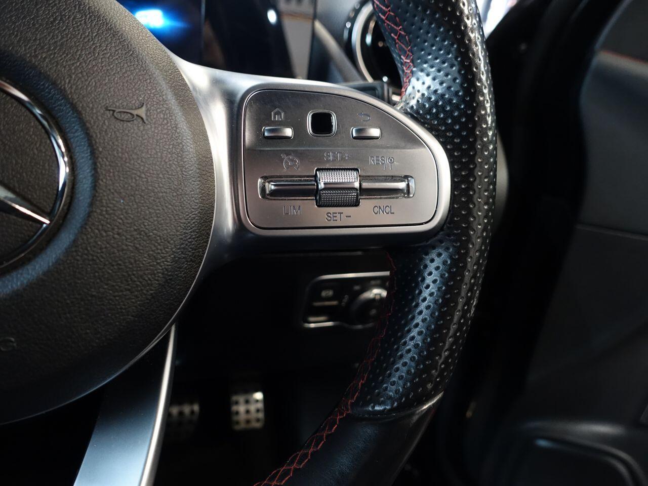 Mercedes-benz GLA - Image 20