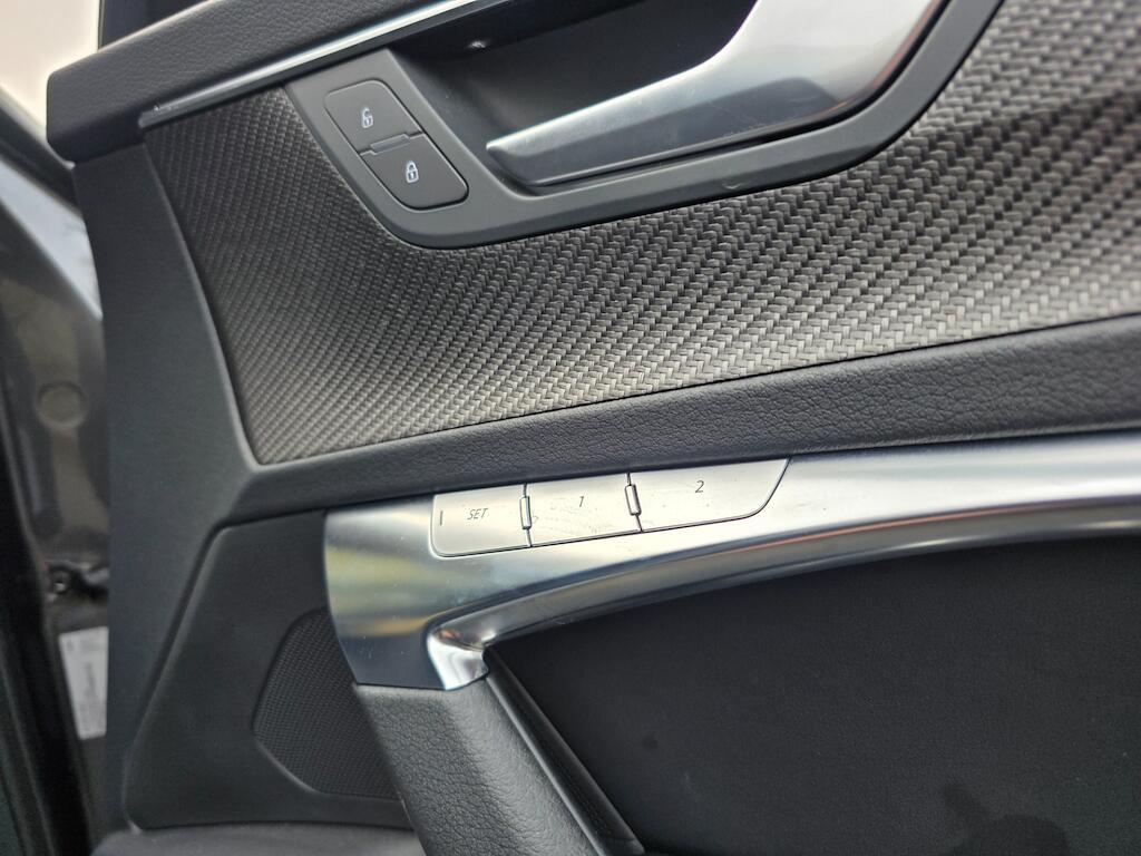 Audi A6 Avant - Image 25