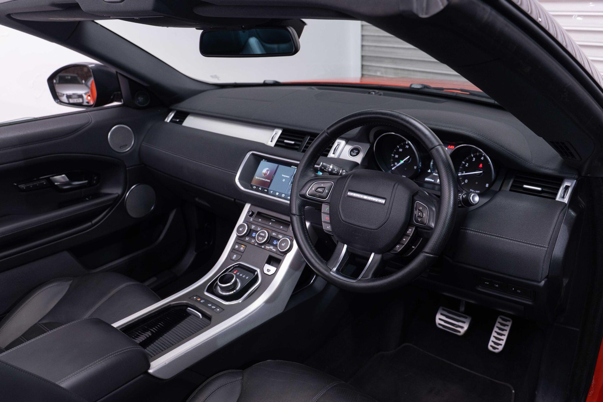 Land Rover Range Rover Evoque - Image 12