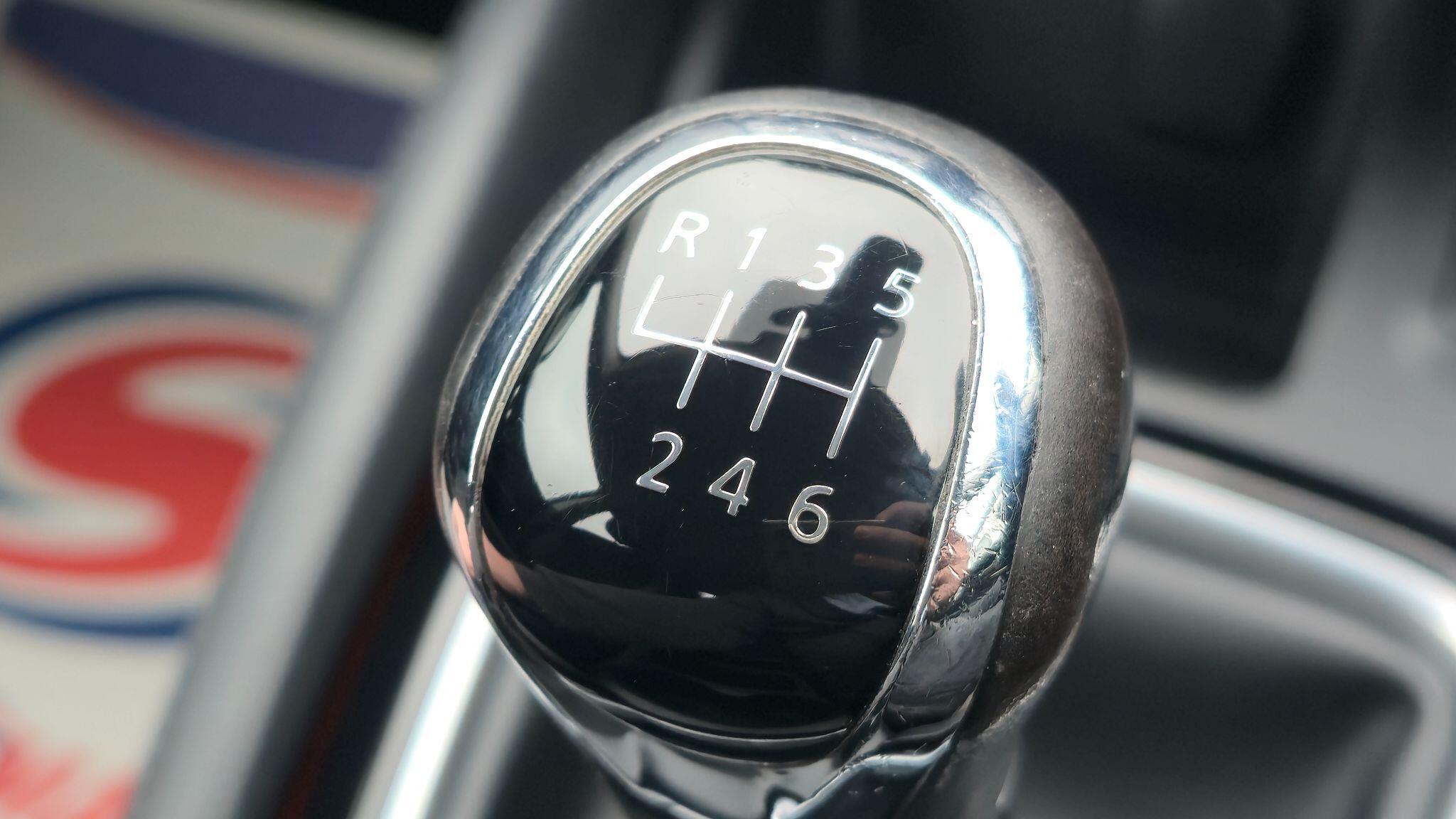 Nissan Qashqai - Image 13