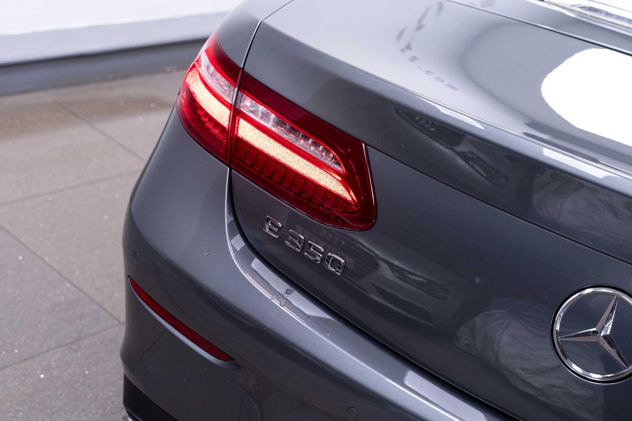 Mercedes E Class - Image 48