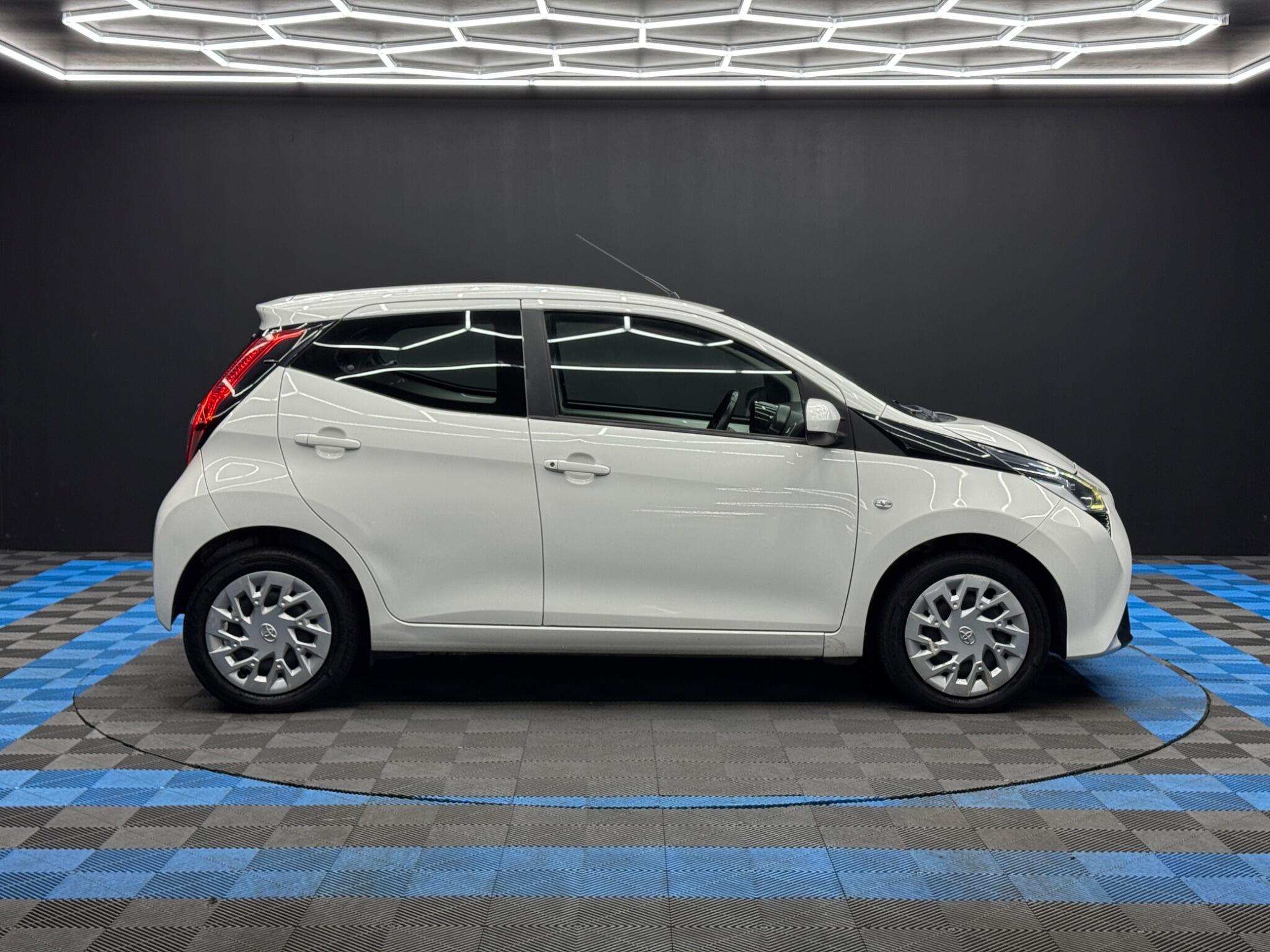 Toyota Aygo - Image 4