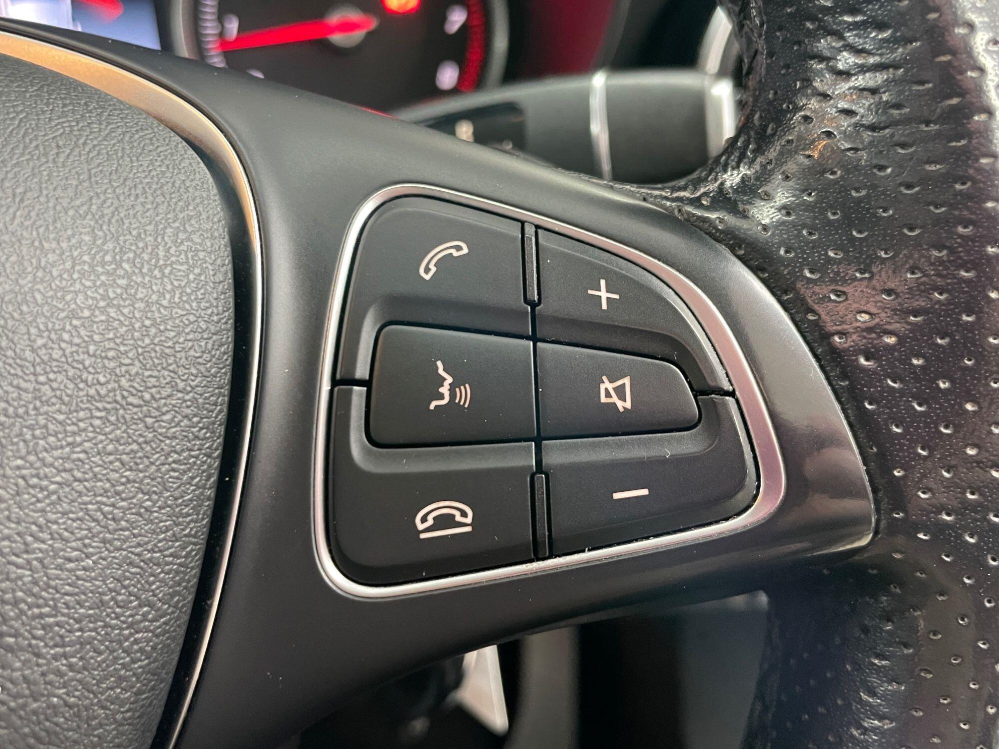 Mercedes GLC - Image 38