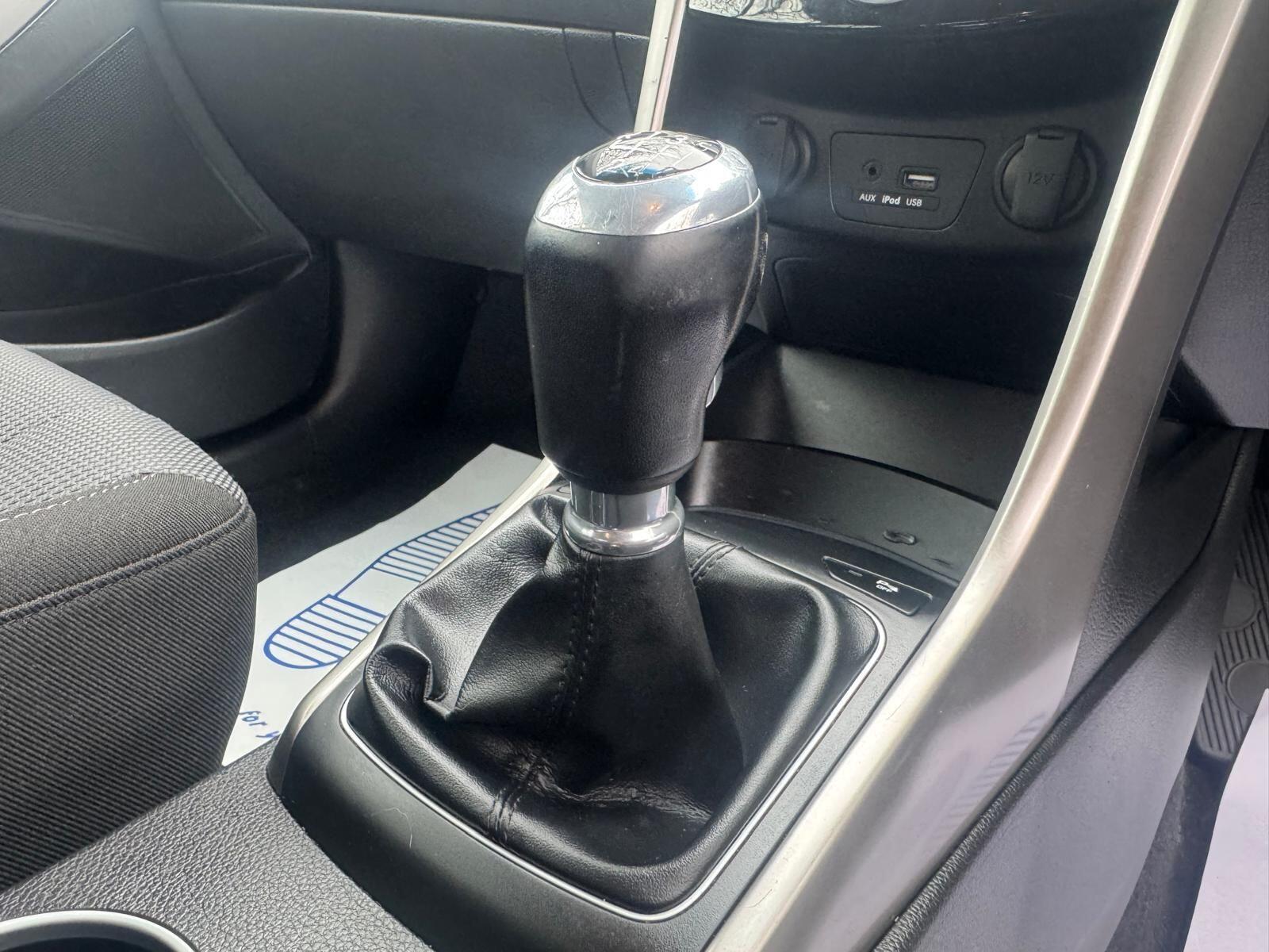 Hyundai i30 - Image 17