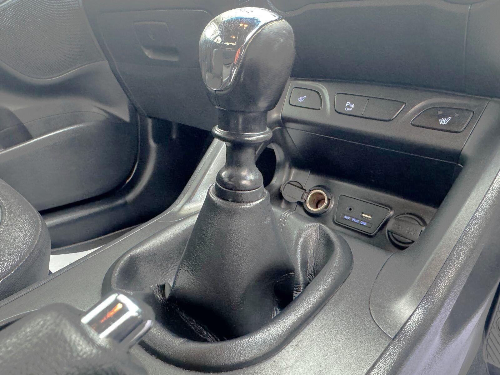 Hyundai ix35 - Image 13