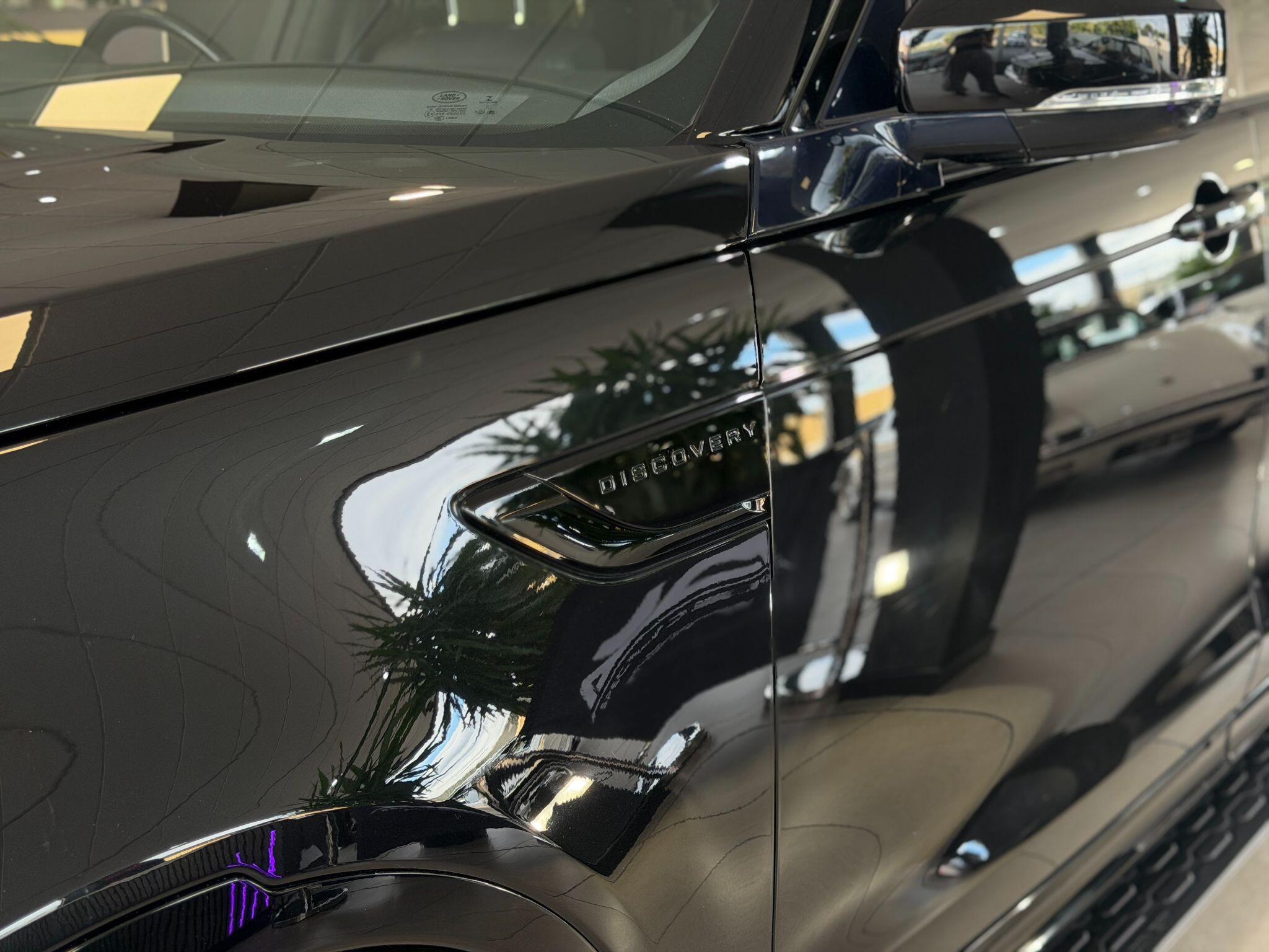 Land Rover Discovery - Image 11