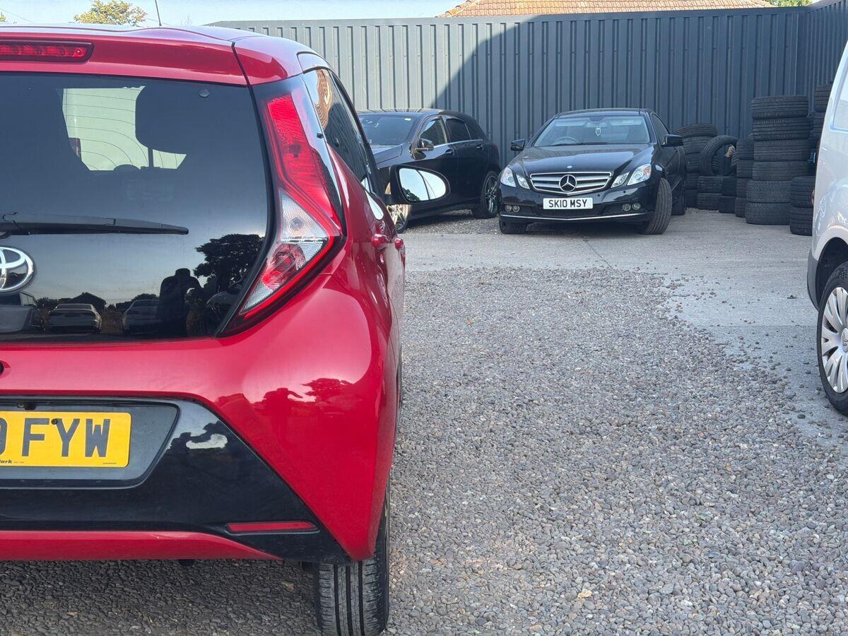 Toyota Aygo - Image 15