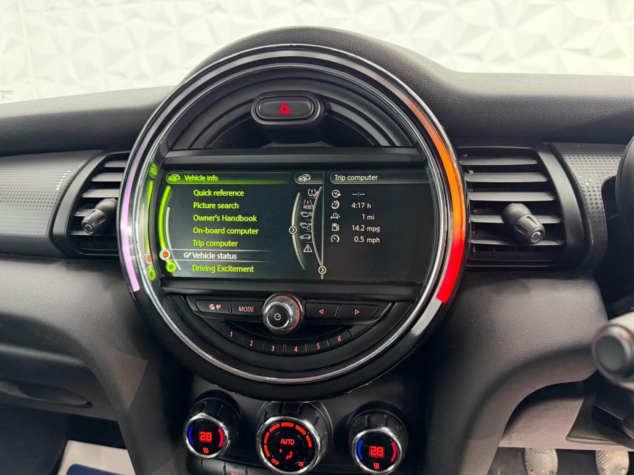 MINI Hatch - Image 16