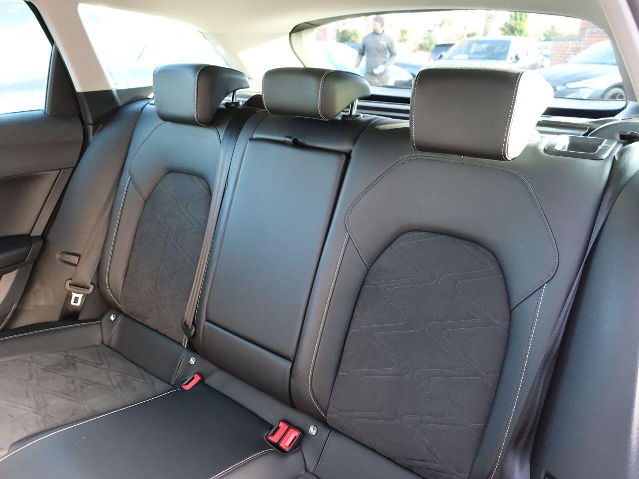 SEAT Leon - Image 23