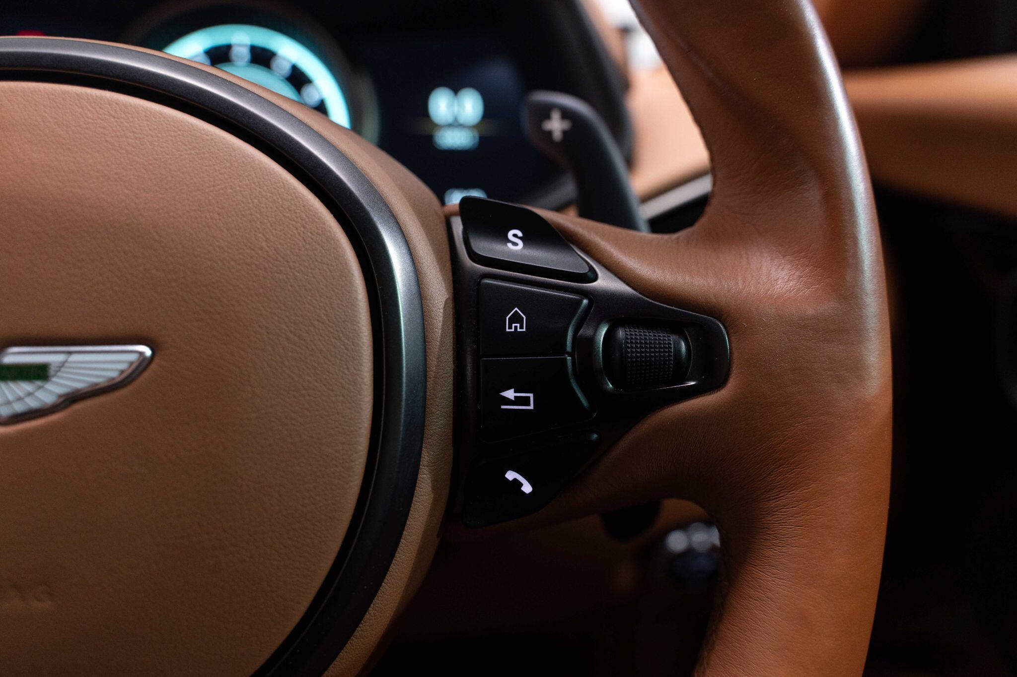 Aston Martin DB11 - Image 15