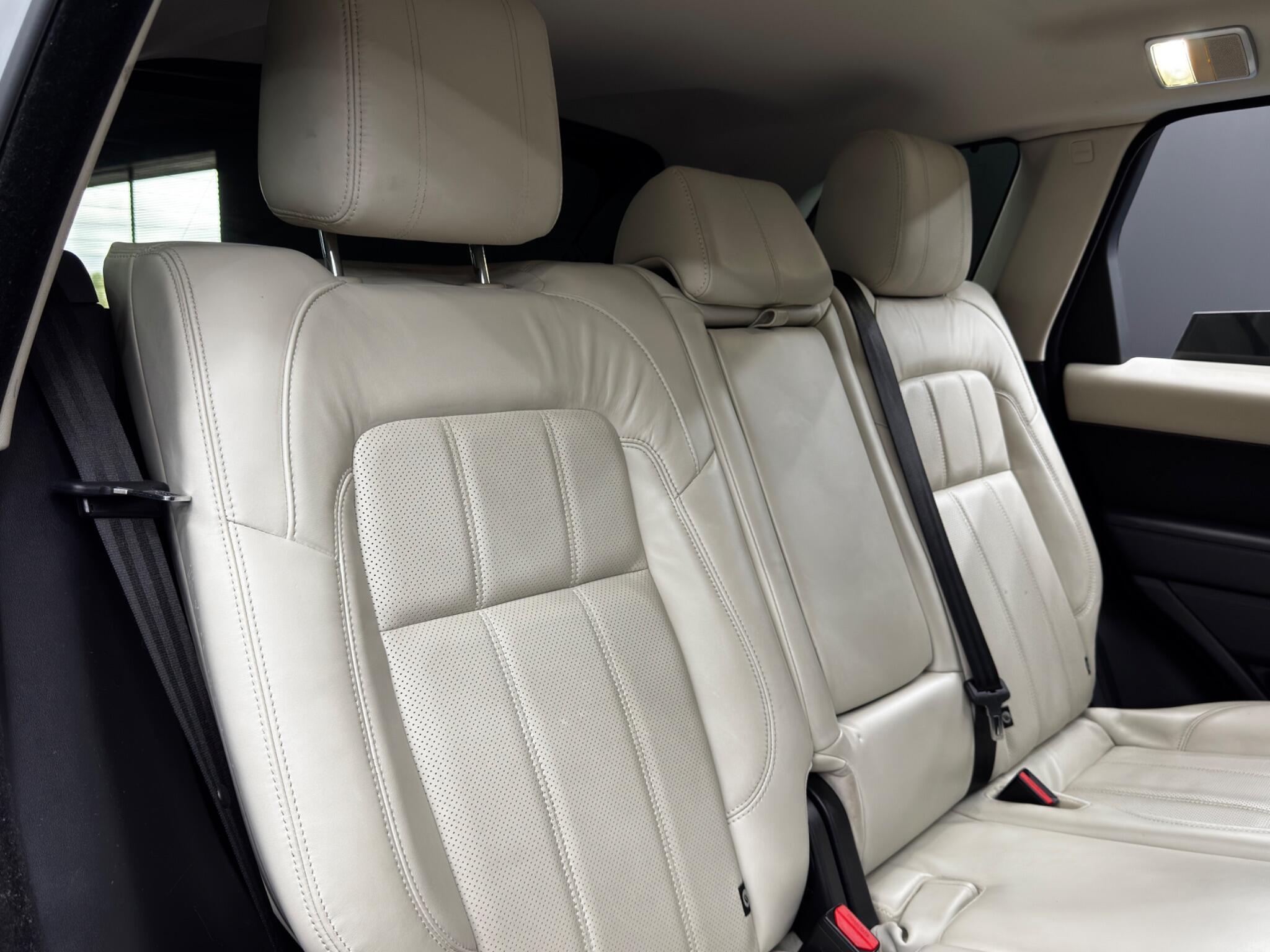 Land Rover RANGE ROVER SPORT - Image 14