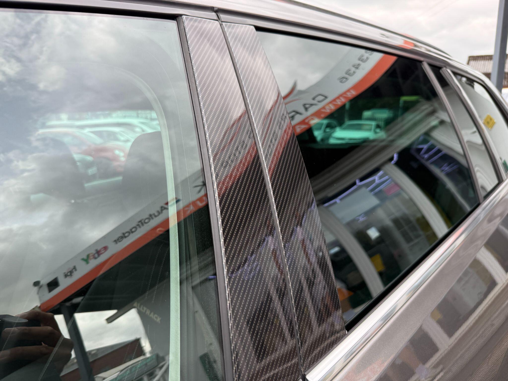 Volkswagen Golf - Image 20