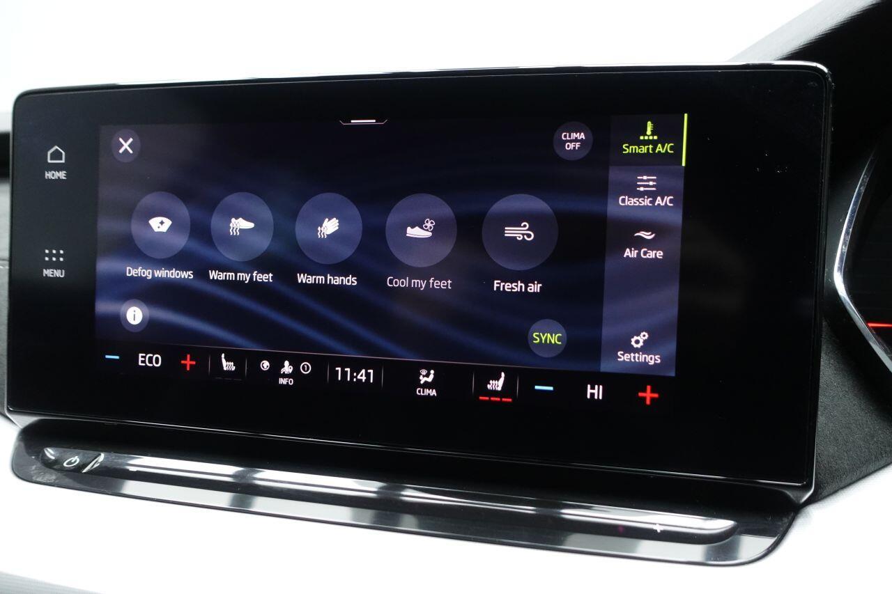 Skoda Octavia - Image 32