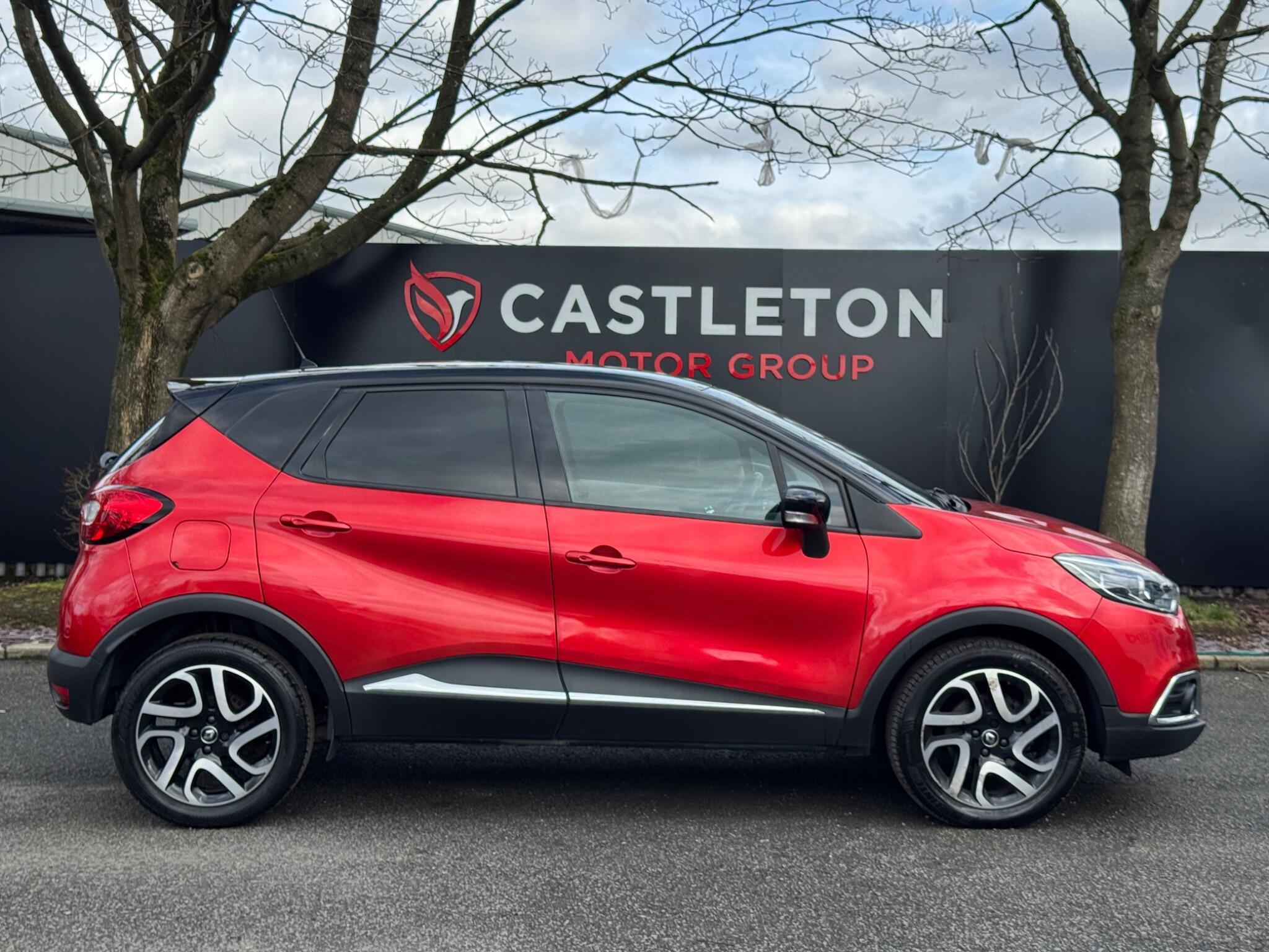 Renault Captur - Image 30