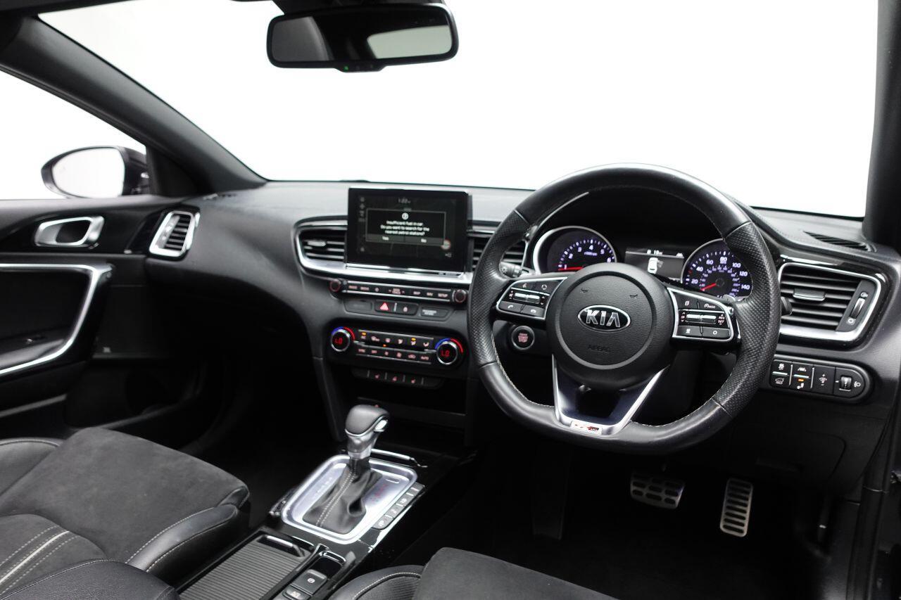 Kia ProCeed - Image 15