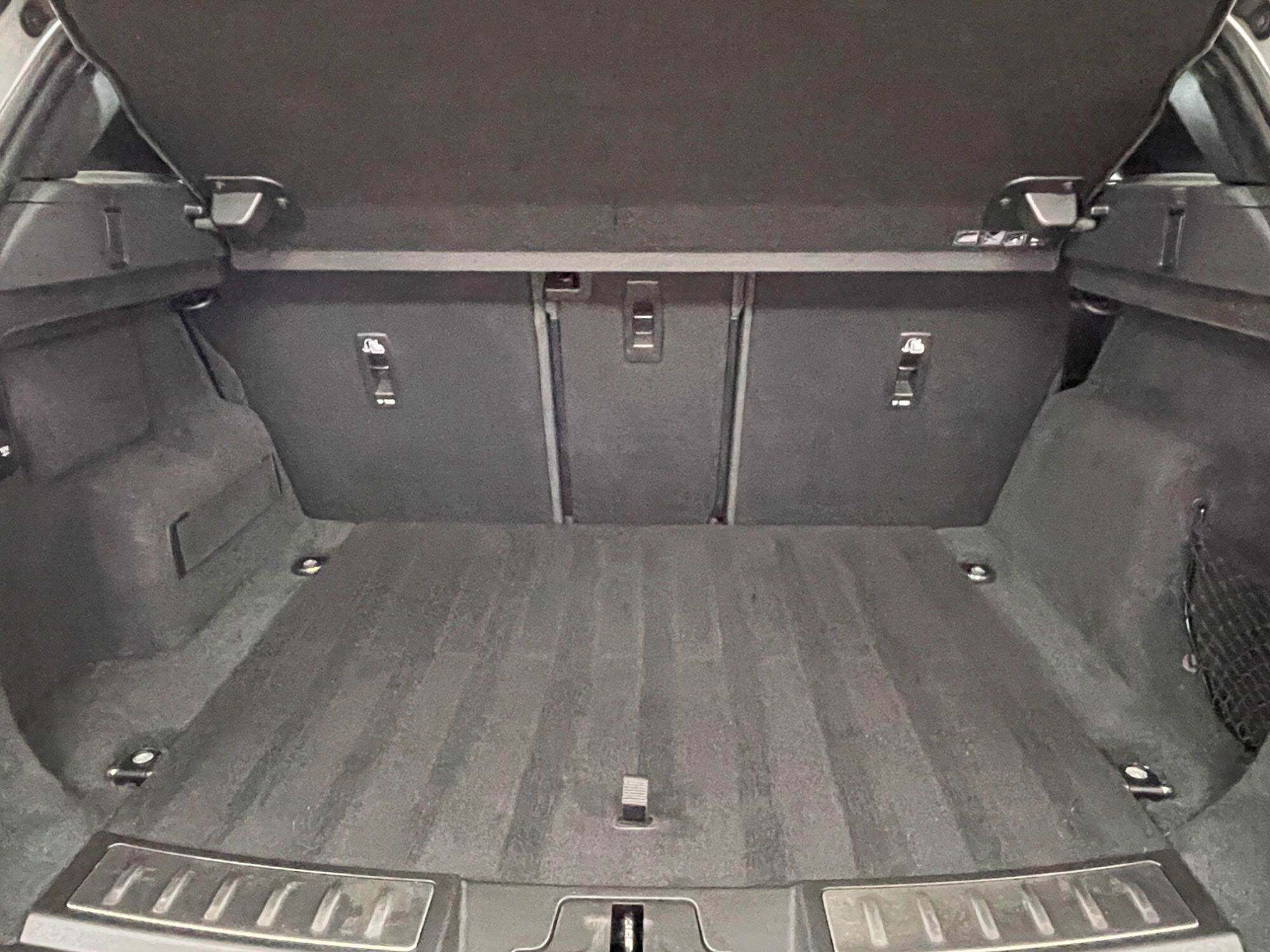 Land Rover Range Rover Evoque - Image 18